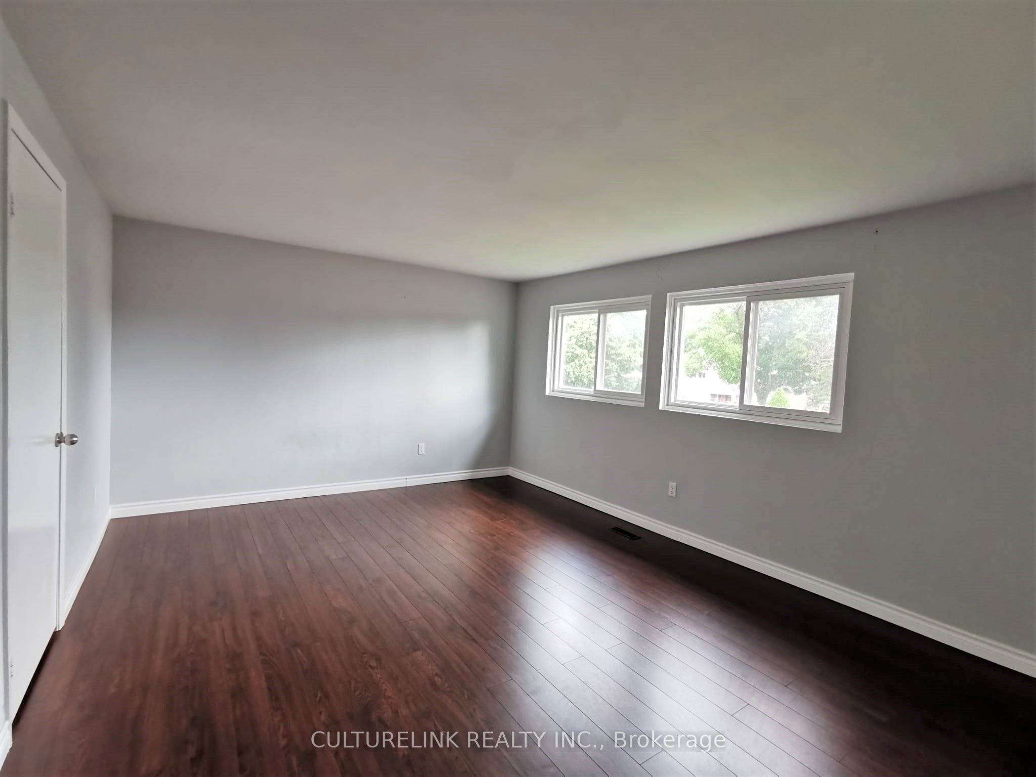 18 Westwater Drive Property Photo 19