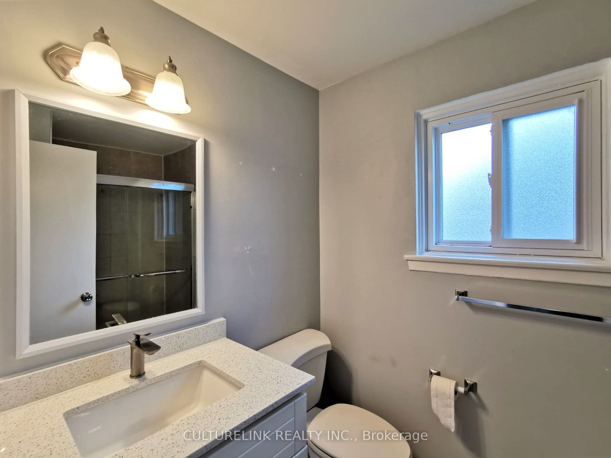 18 Westwater Drive Property Photo 21