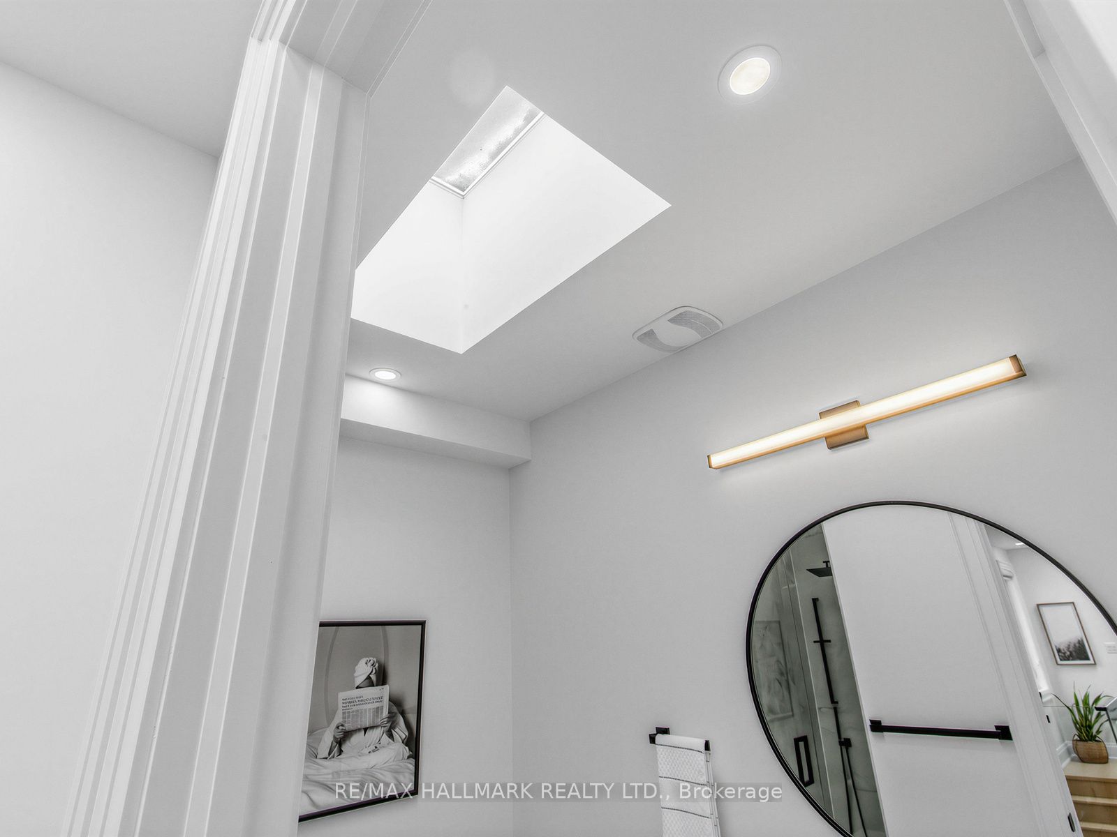 34 Roosevelt Road Property Photo 37