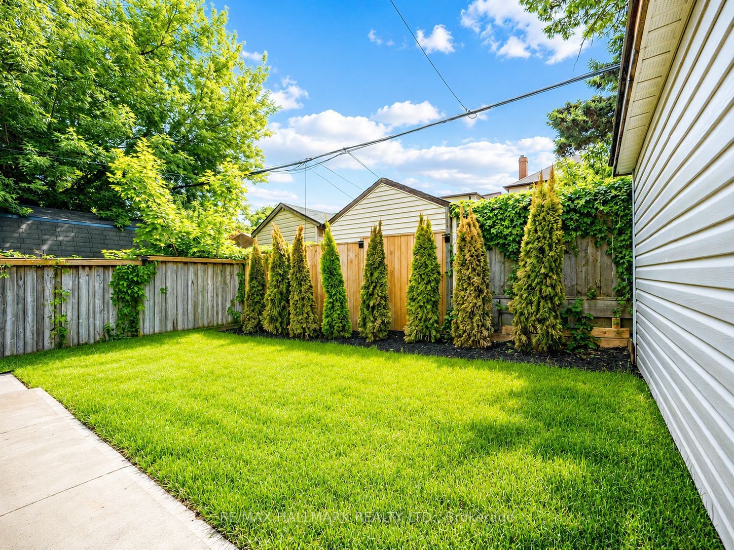 34 Roosevelt Road Property Photo 47