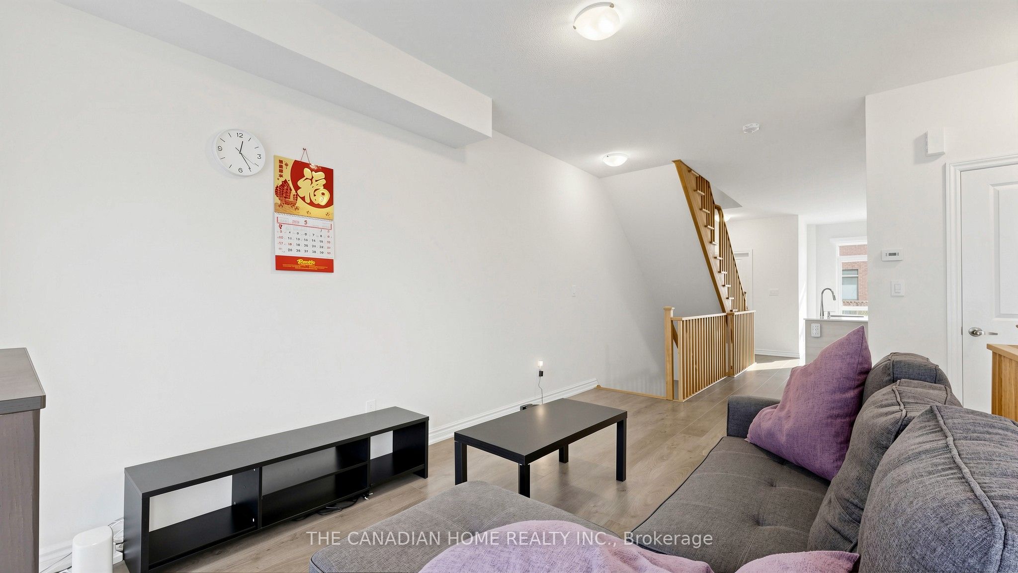 363 Okanagan Path Property Photo 8