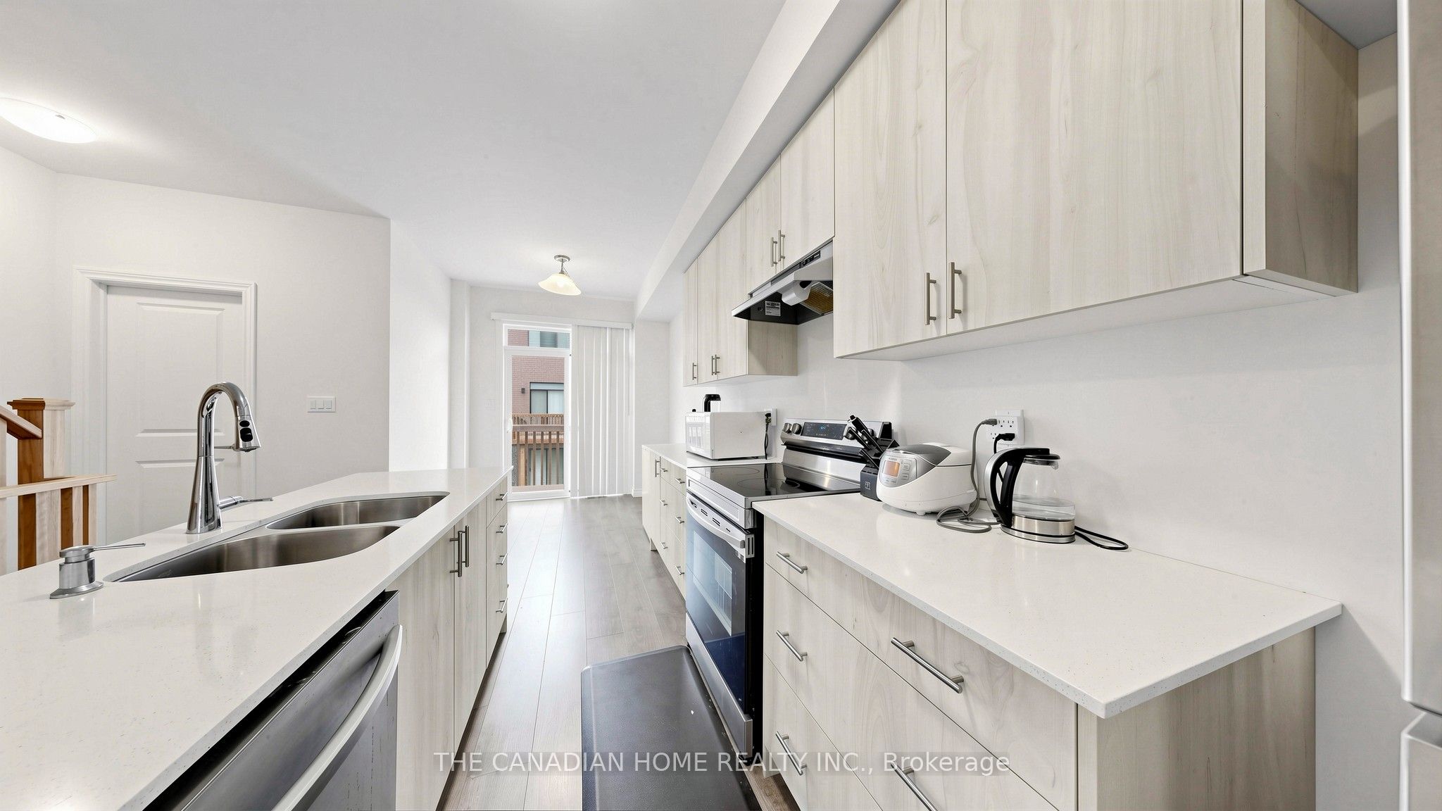 363 Okanagan Path Property Photo 15