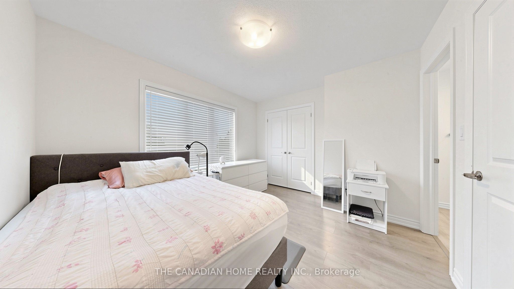363 Okanagan Path Property Photo 28