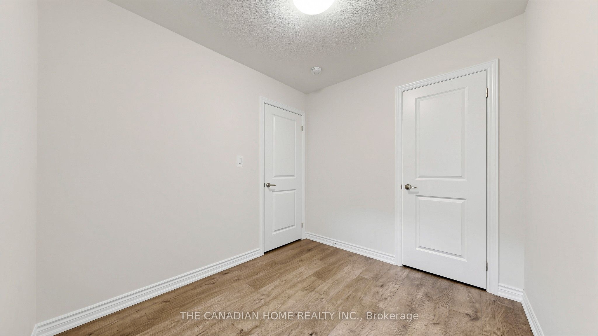363 Okanagan Path Property Photo 38