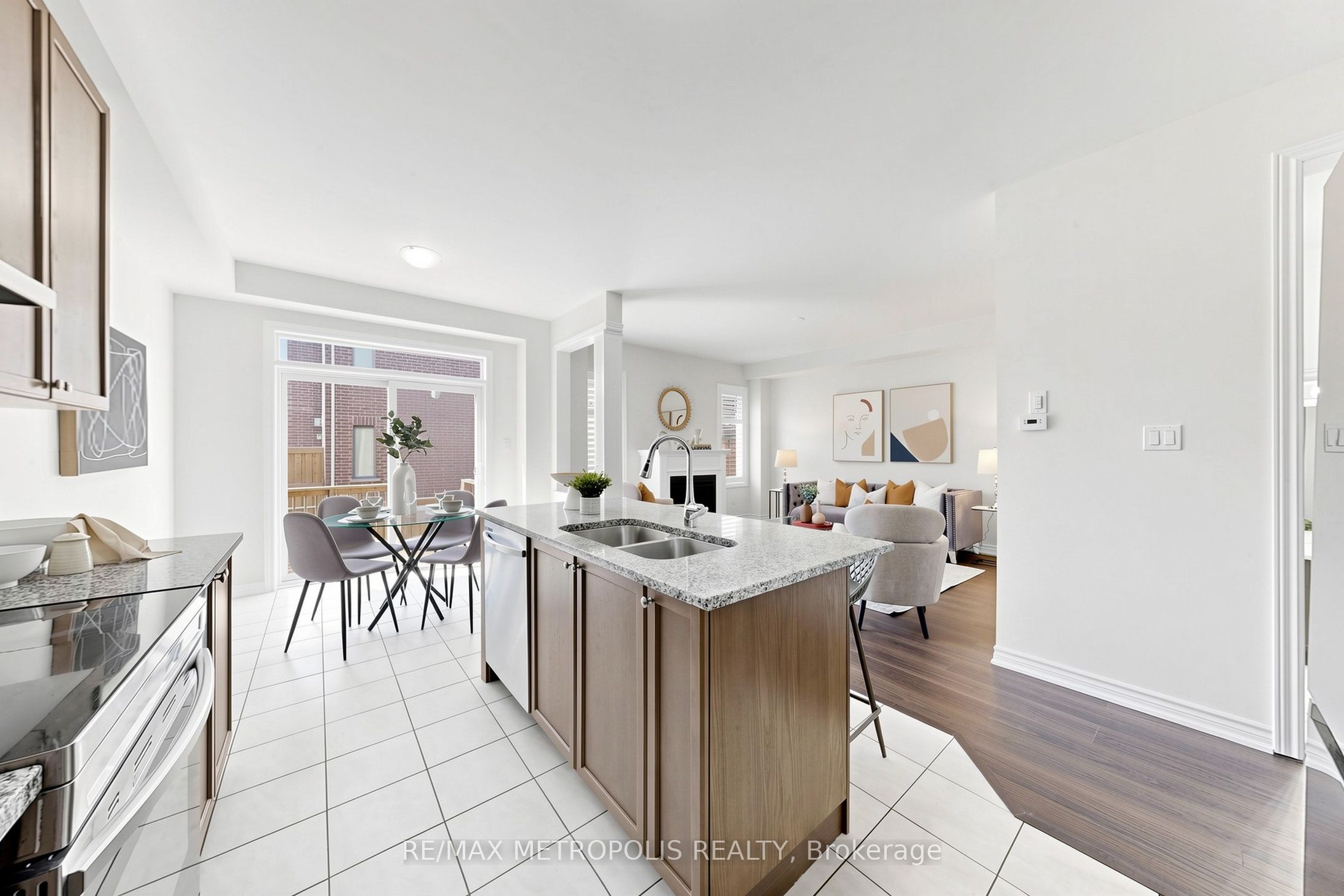 9 Caton Lane Property Photo 15