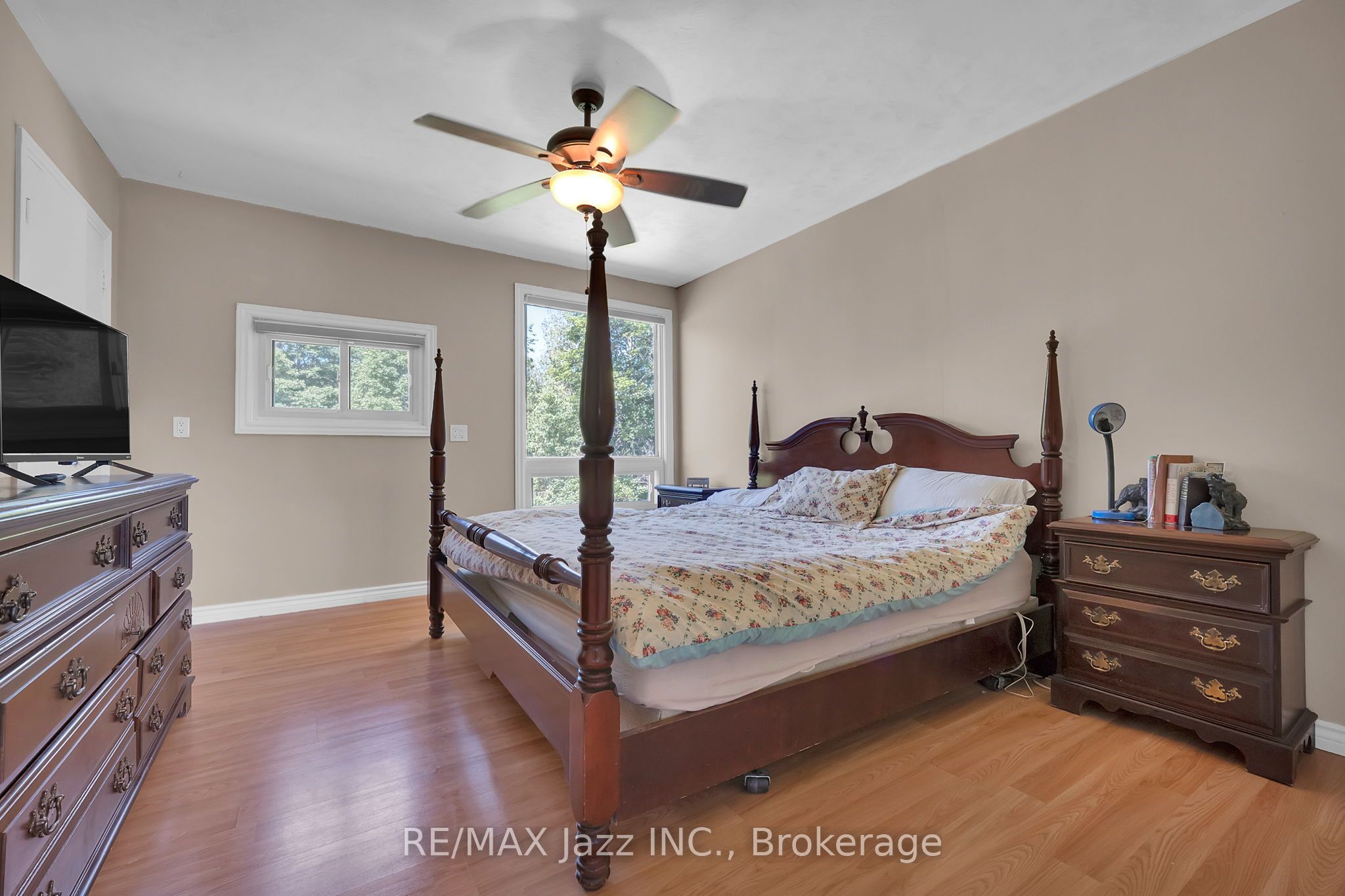 4860 Baldwin Street S Property Photo 25