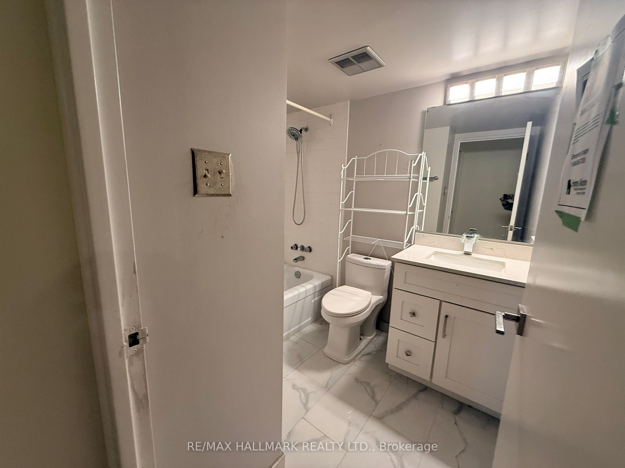 121 Ling Road 1612 Property Photo 14