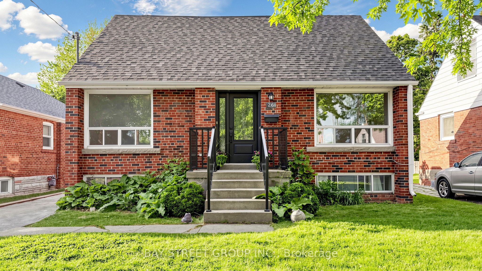 26 Innismore Crescent Property Photo 1