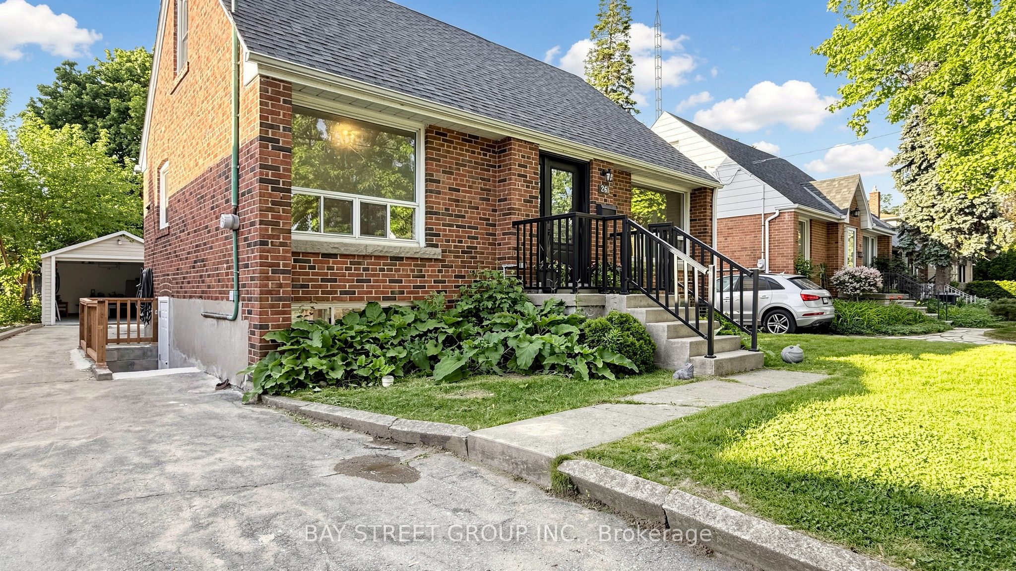 26 Innismore Crescent Property Photo 4