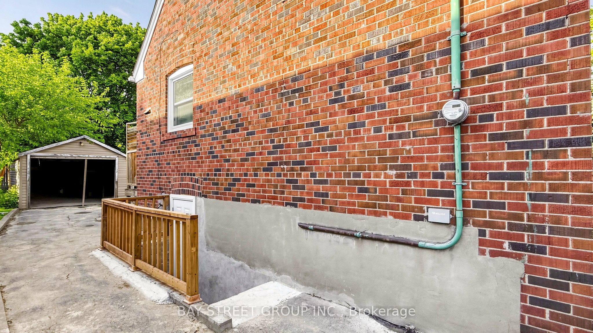 26 Innismore Crescent Property Photo 24