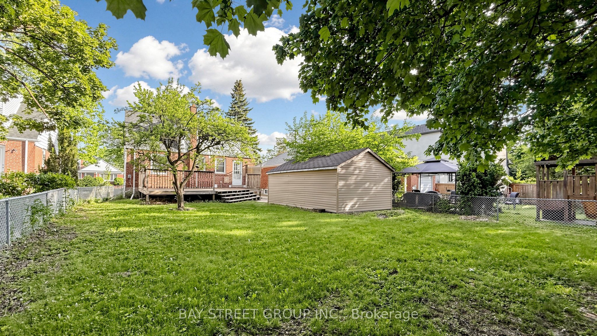 26 Innismore Crescent Property Photo 25