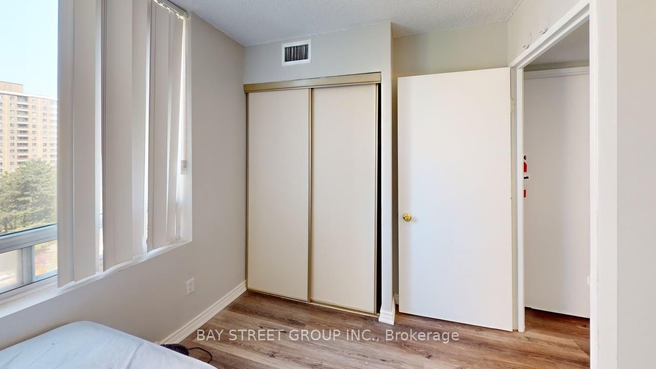 3050 Ellesmere Road 1019 Property Photo 6