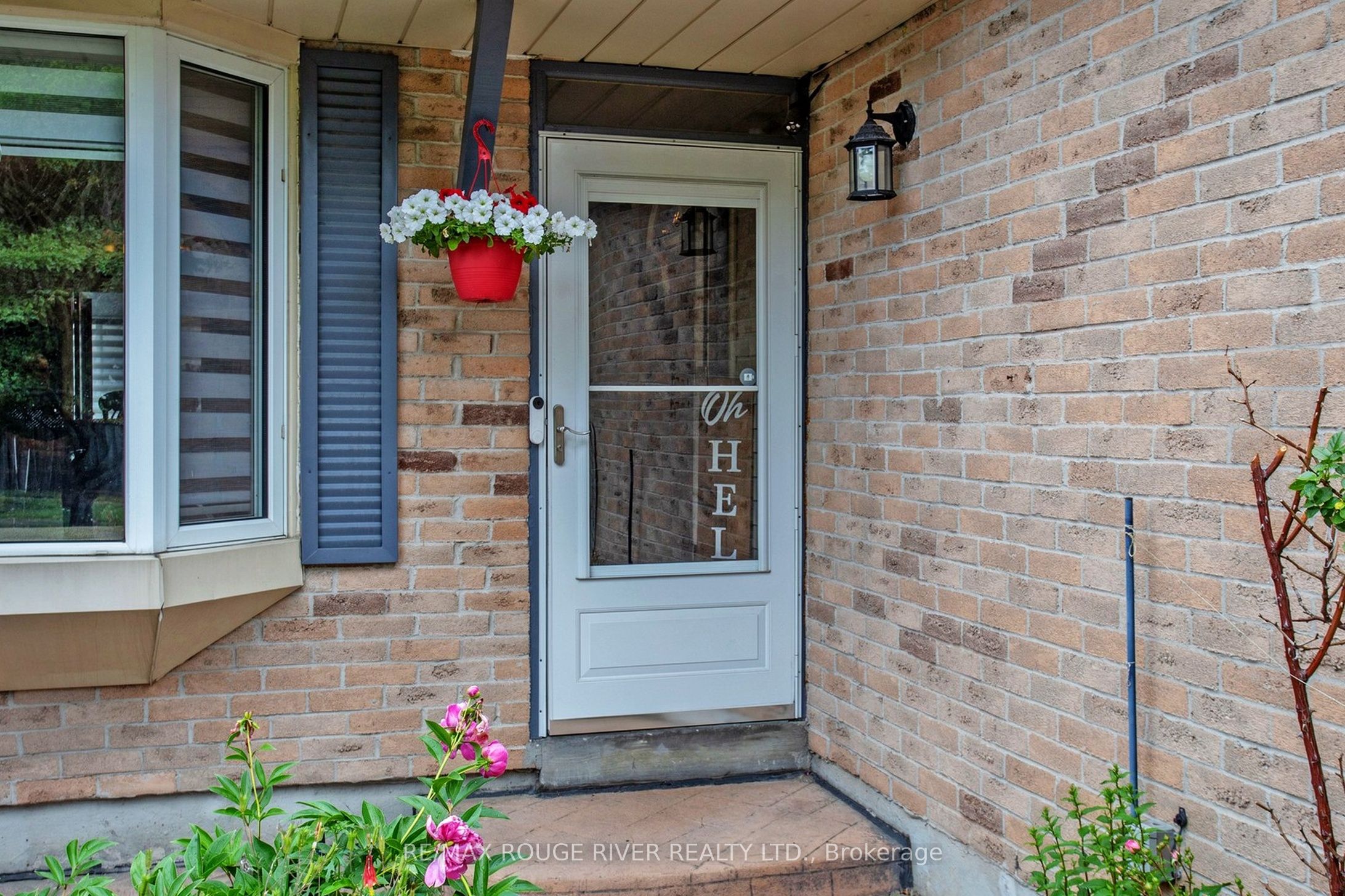 49 Gilmour Drive Property Photo 3