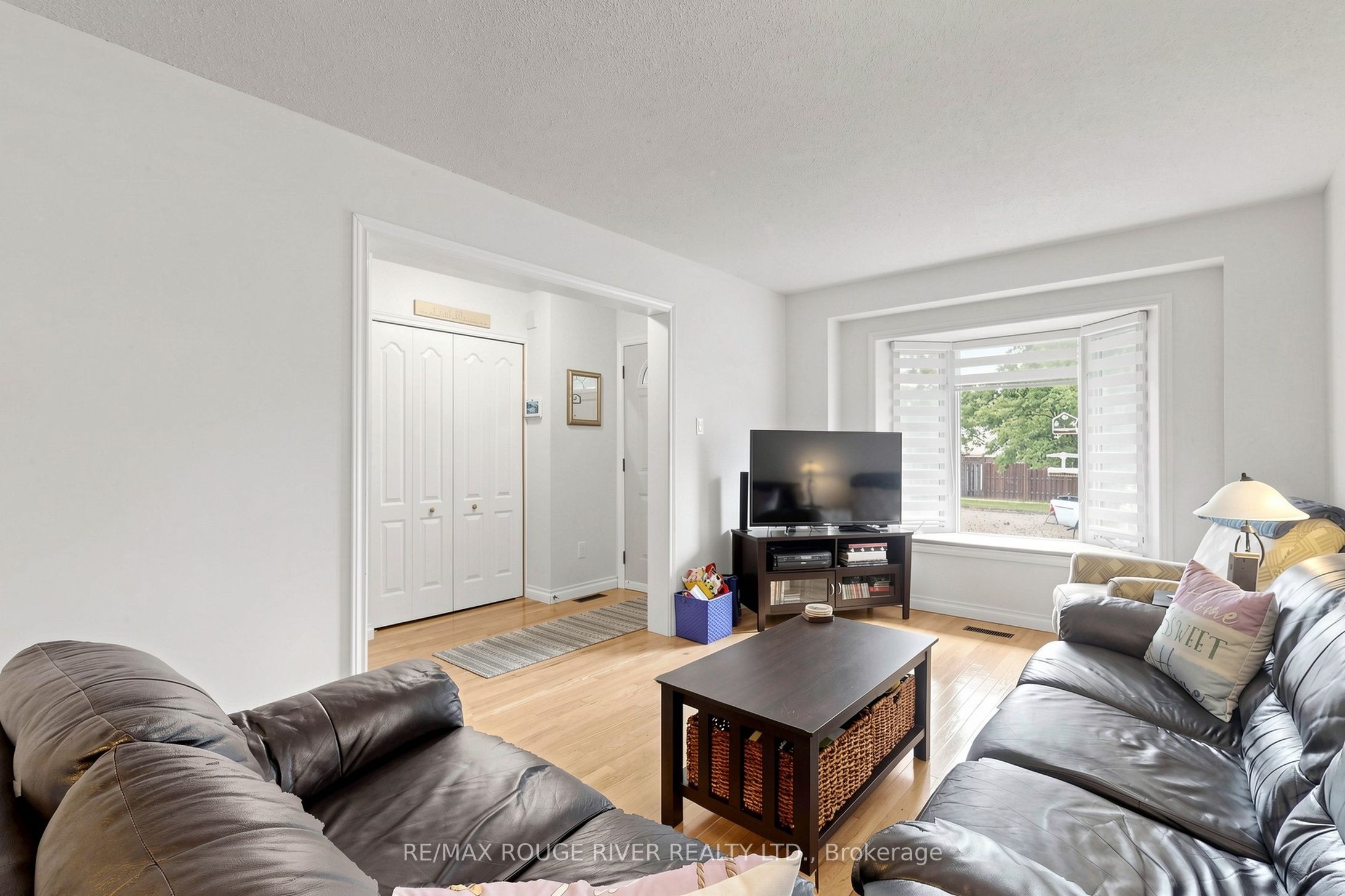 49 Gilmour Drive Property Photo 6