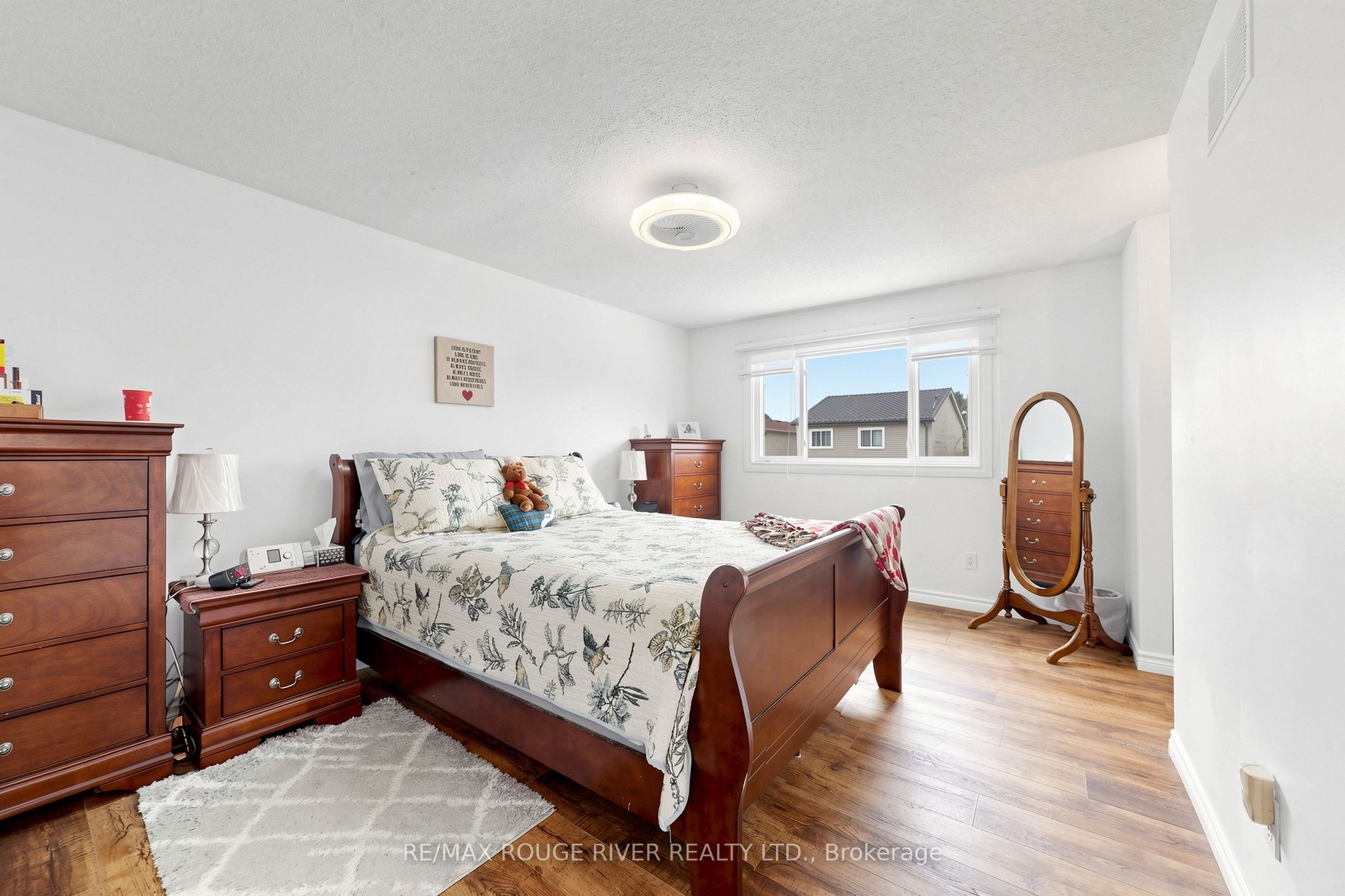 49 Gilmour Drive Property Photo 18