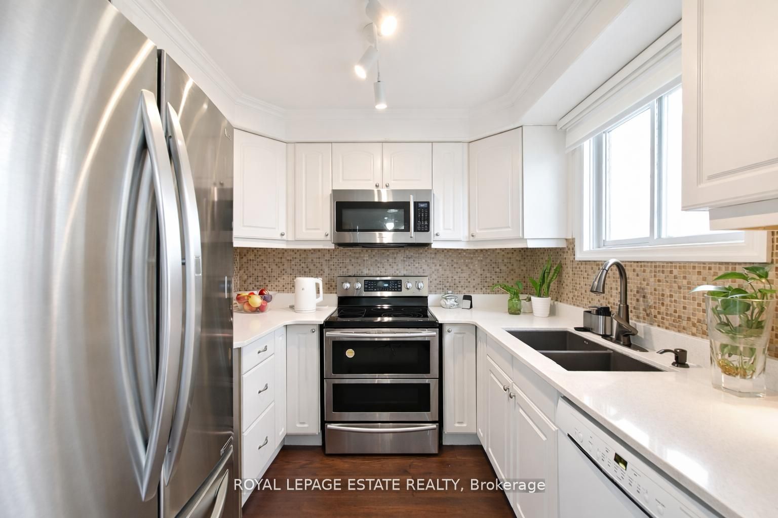 130 William Stephenson Drive Property Photo 13
