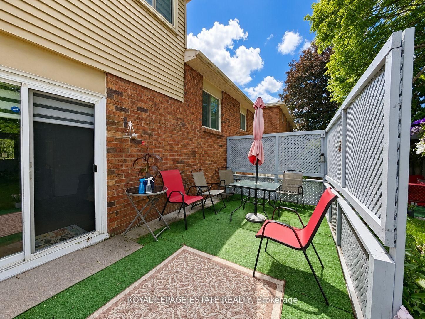 130 William Stephenson Drive Property Photo 33
