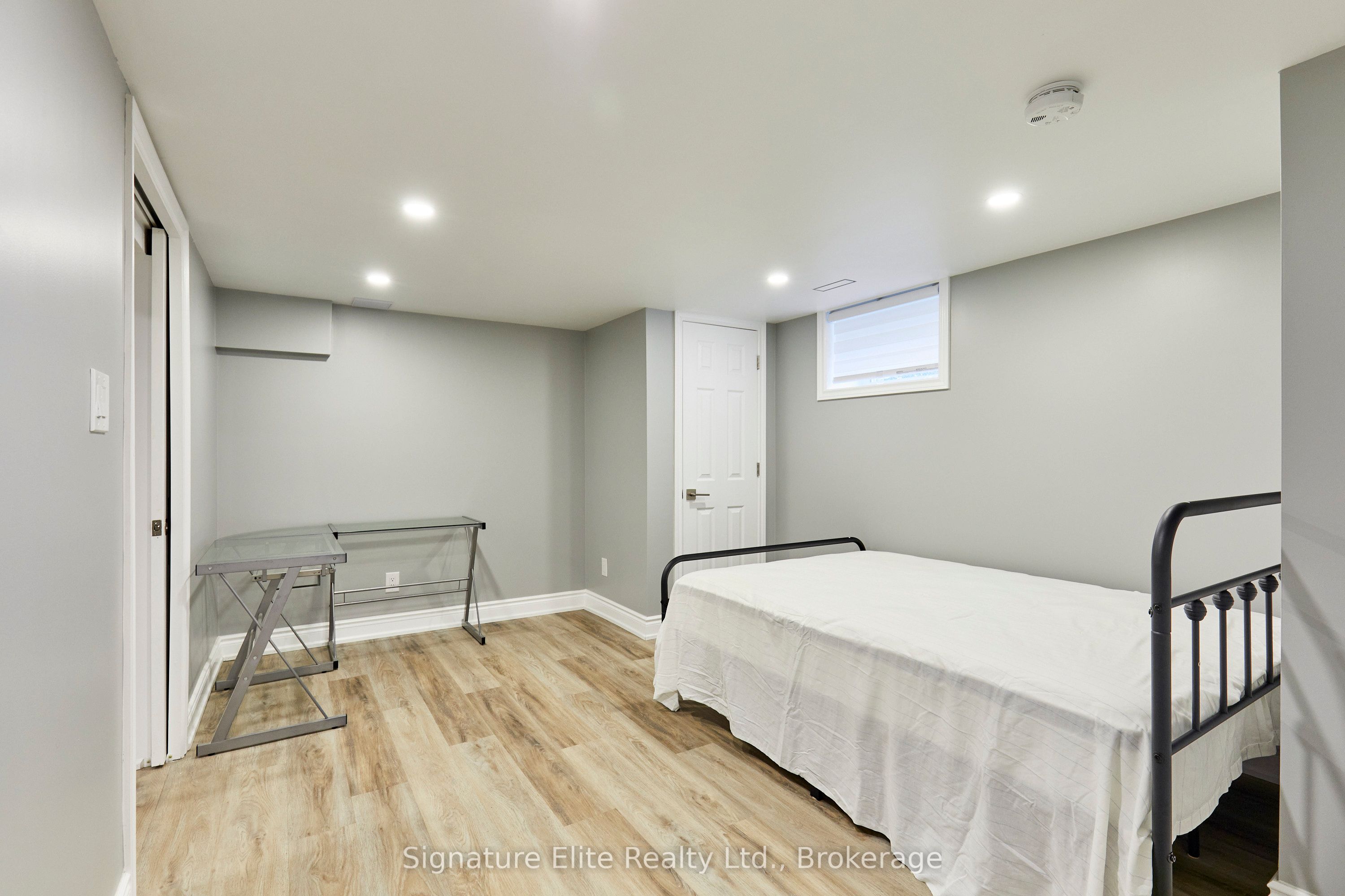 100a Kitchener Road Lower Property Photo 10