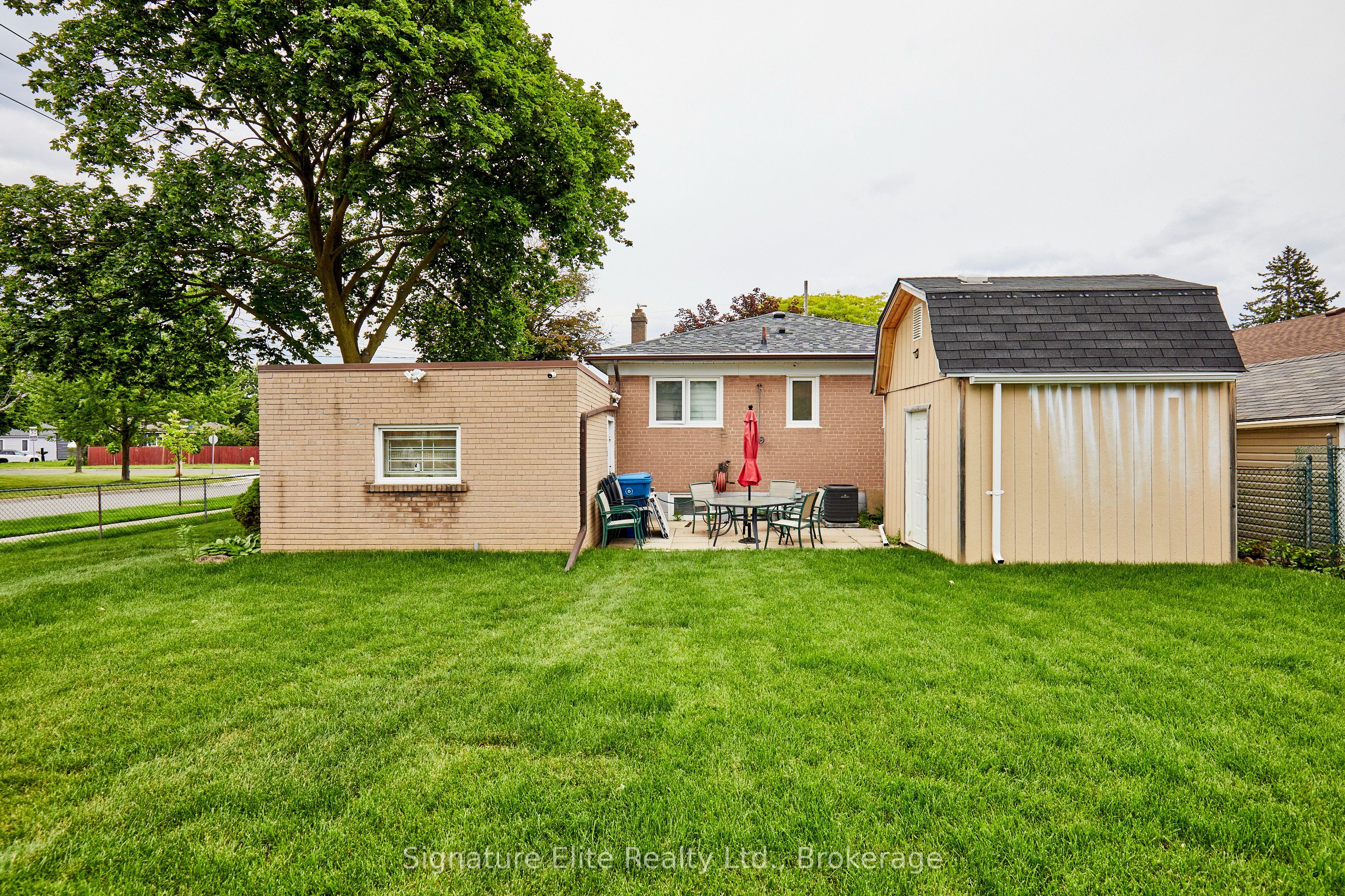 100a Kitchener Road Lower Property Photo 16