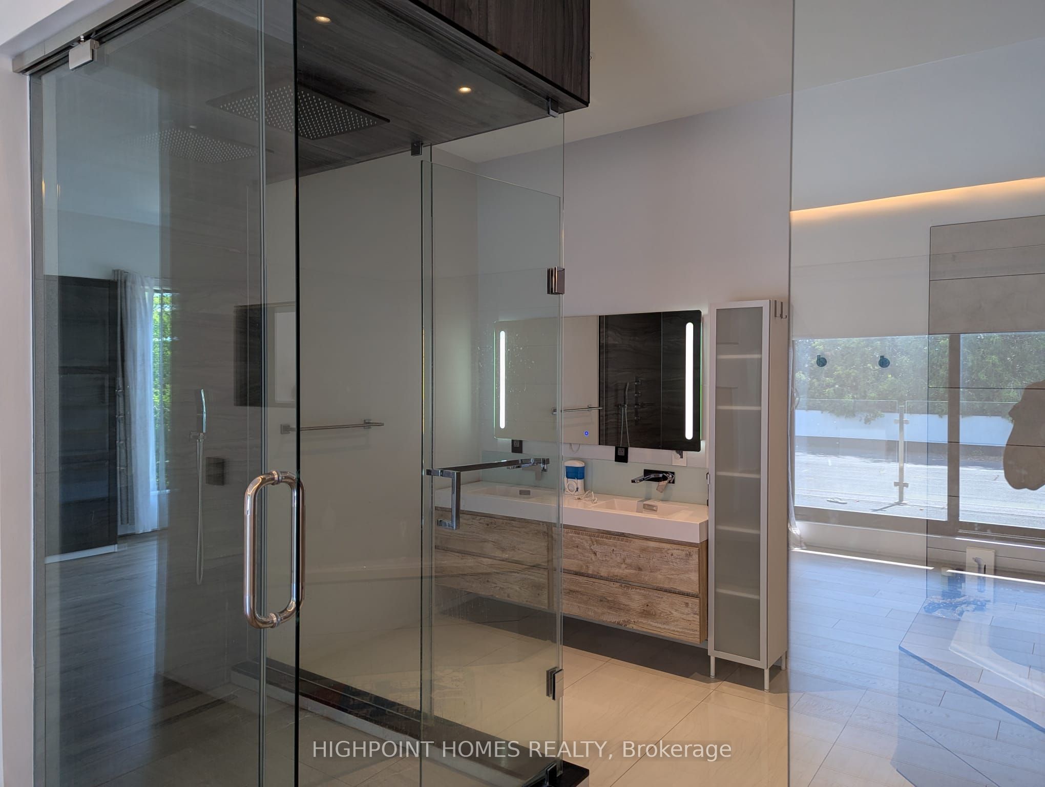 5010 Barber Street Property Photo 6