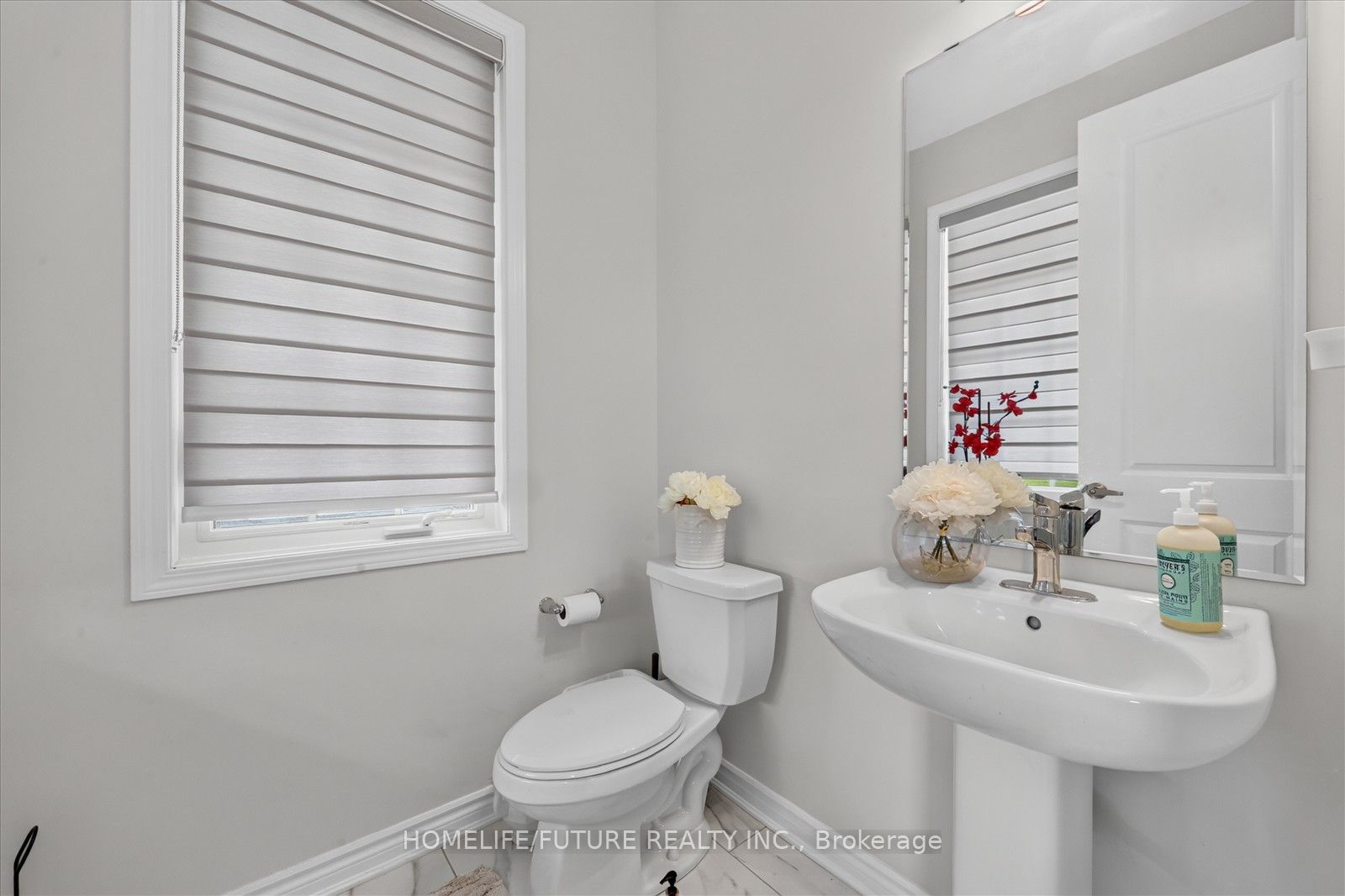 1866 Passionfruit Grove Property Photo 6