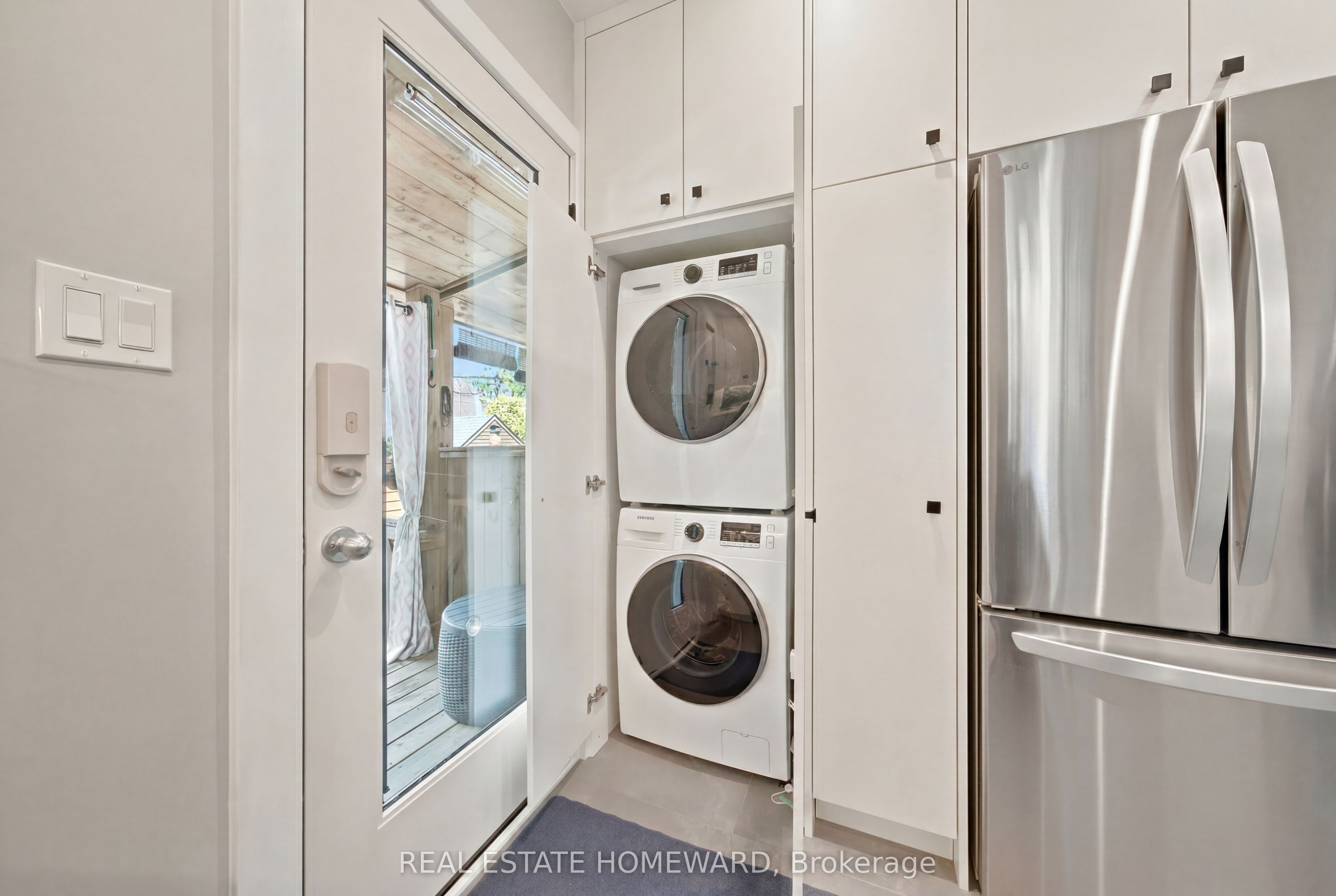 98 Drayton Avenue Property Photo 11