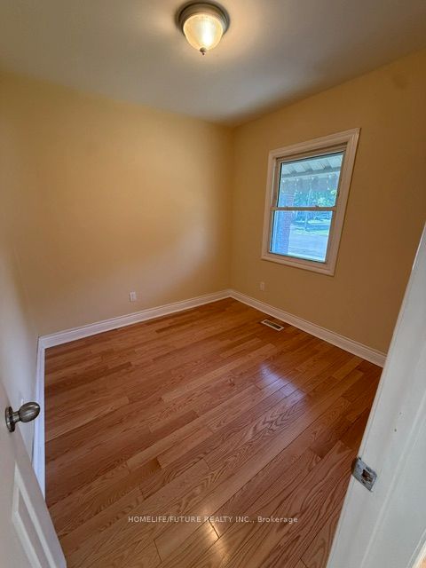 346 Eulalie Avenue Property Photo 5