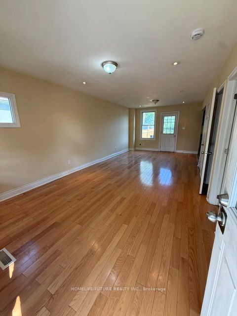 346 Eulalie Avenue Property Photo 15