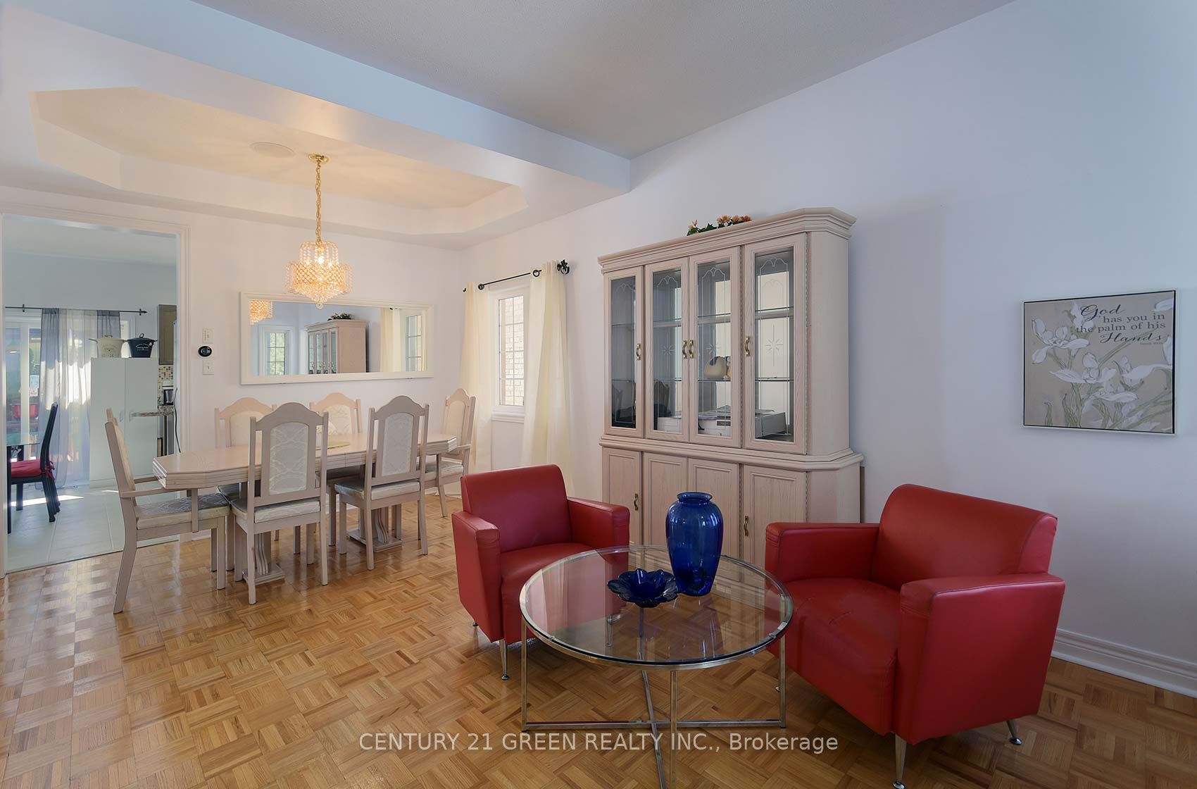8 Lampman Drive Property Photo 10