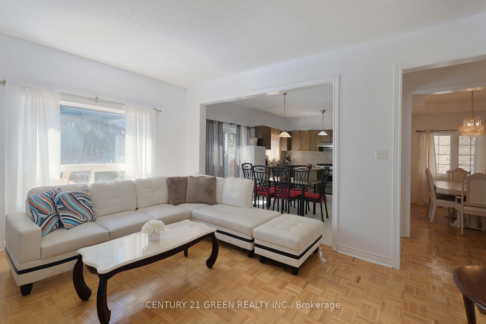 8 Lampman Drive Property Photo 14