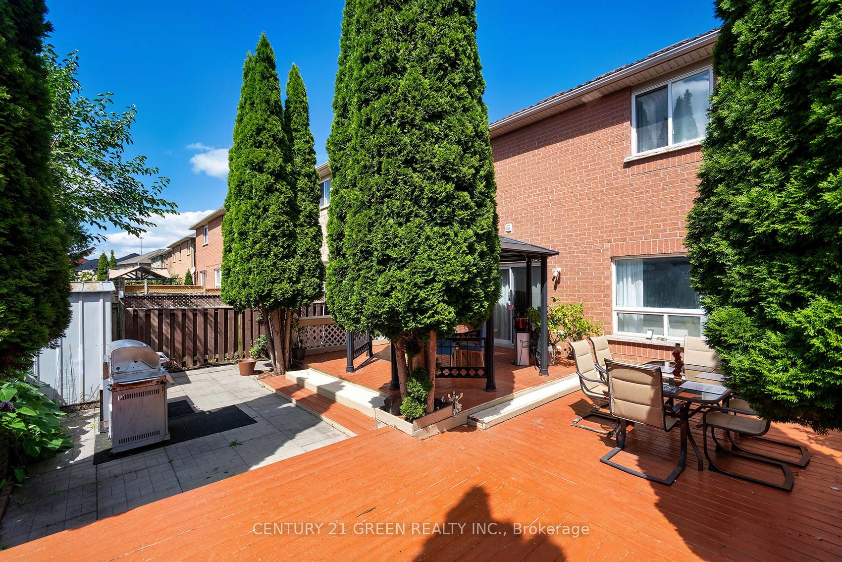 8 Lampman Drive Property Photo 35