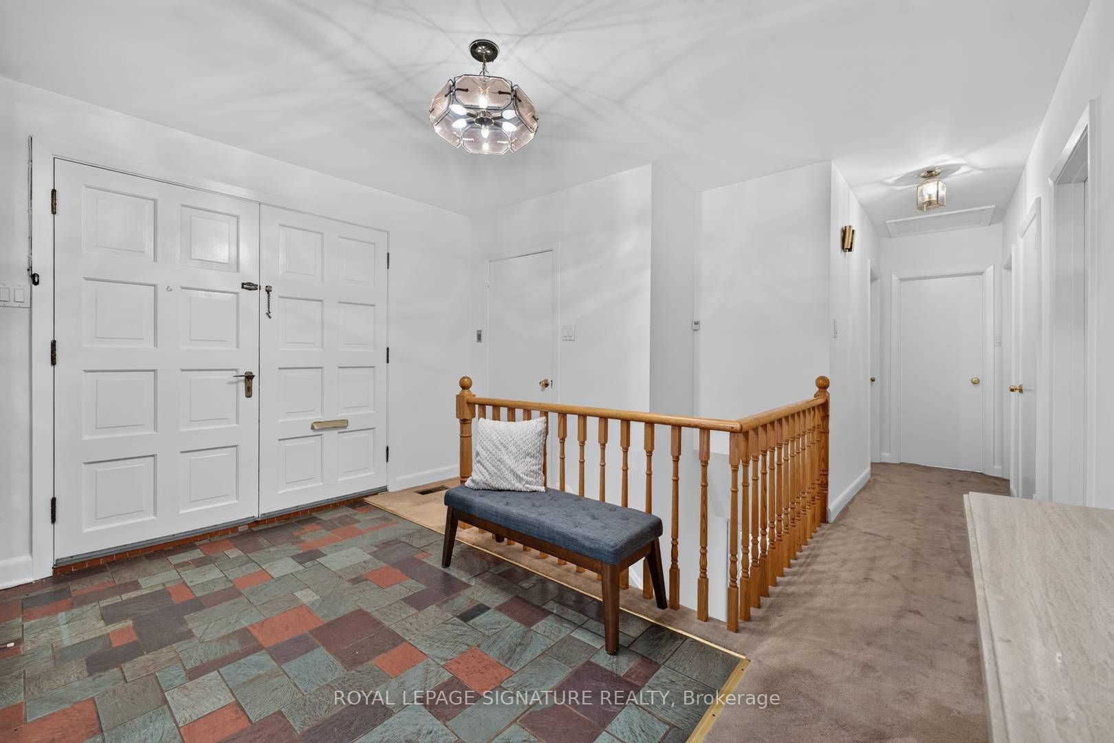 11 Regency Square Property Photo 3