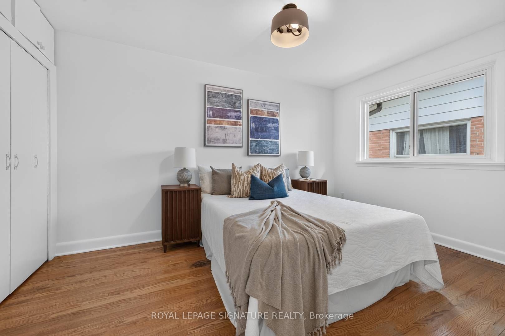 11 Regency Square Property Photo 24
