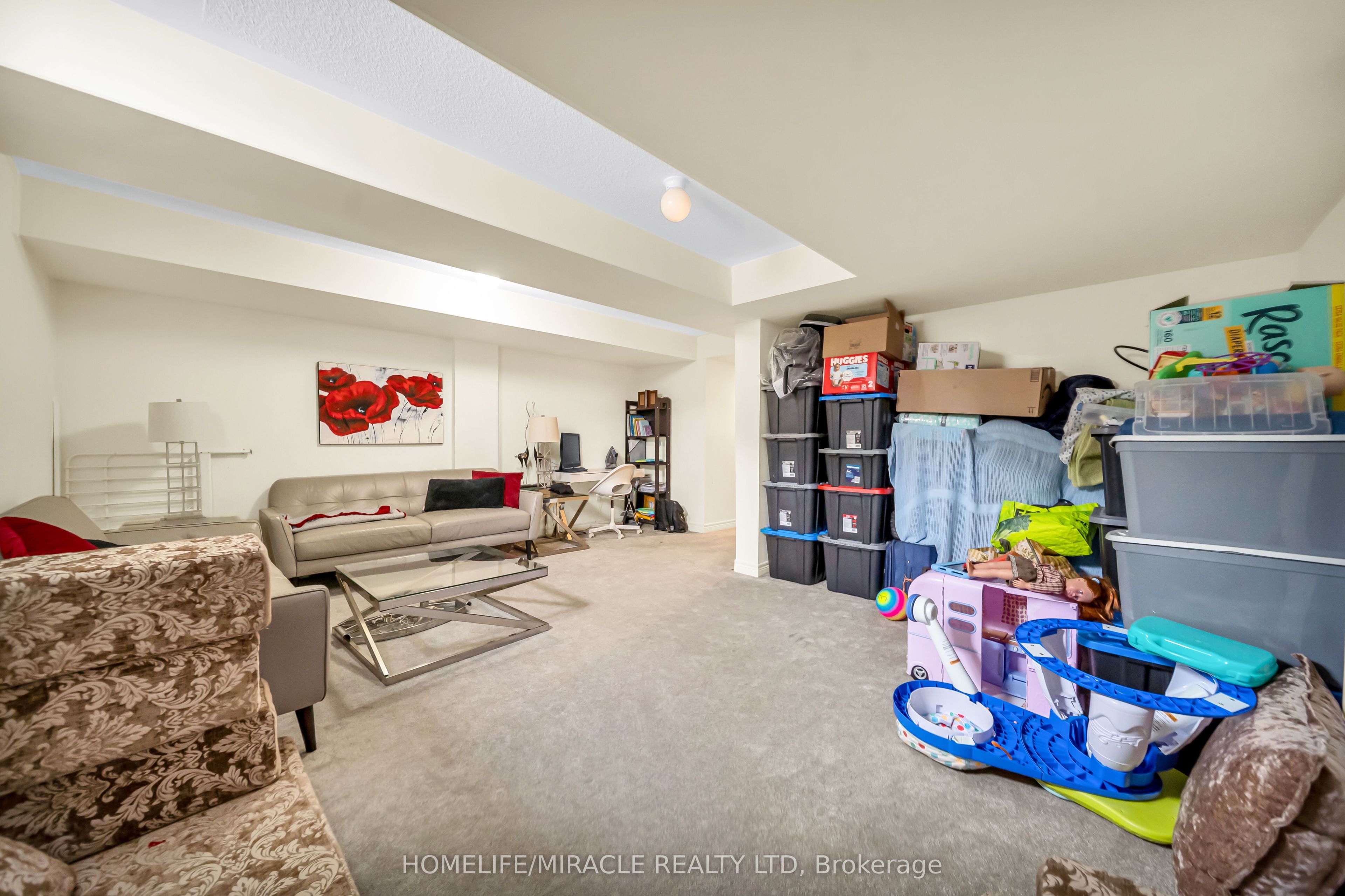 1195 Kettering Drive Property Photo 27