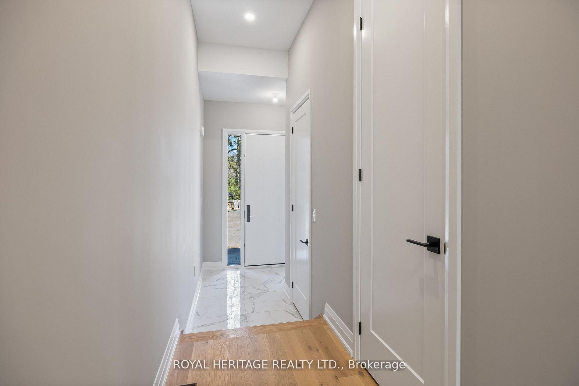 23 Inverlynn Way Property Photo 3