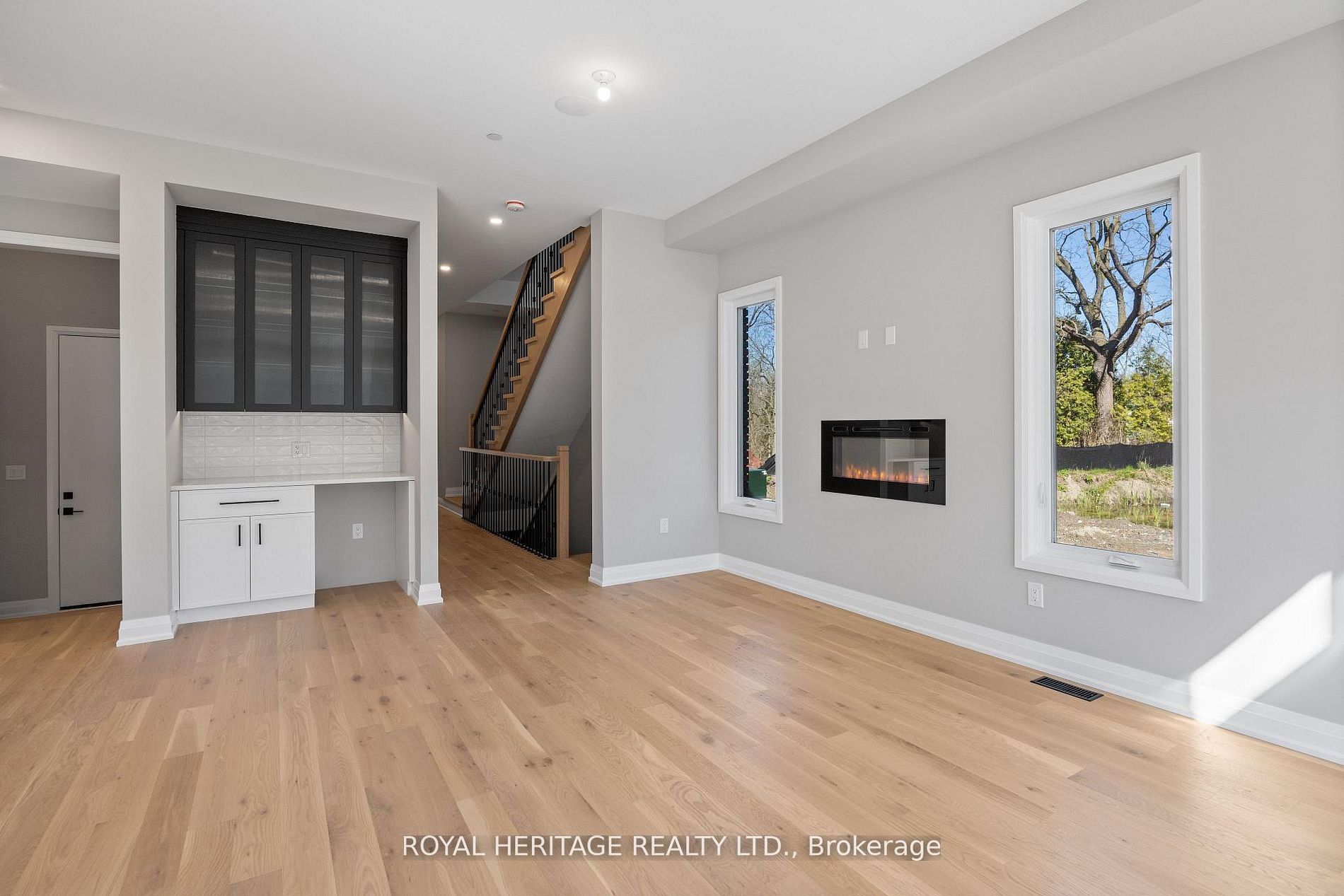 23 Inverlynn Way Property Photo 5