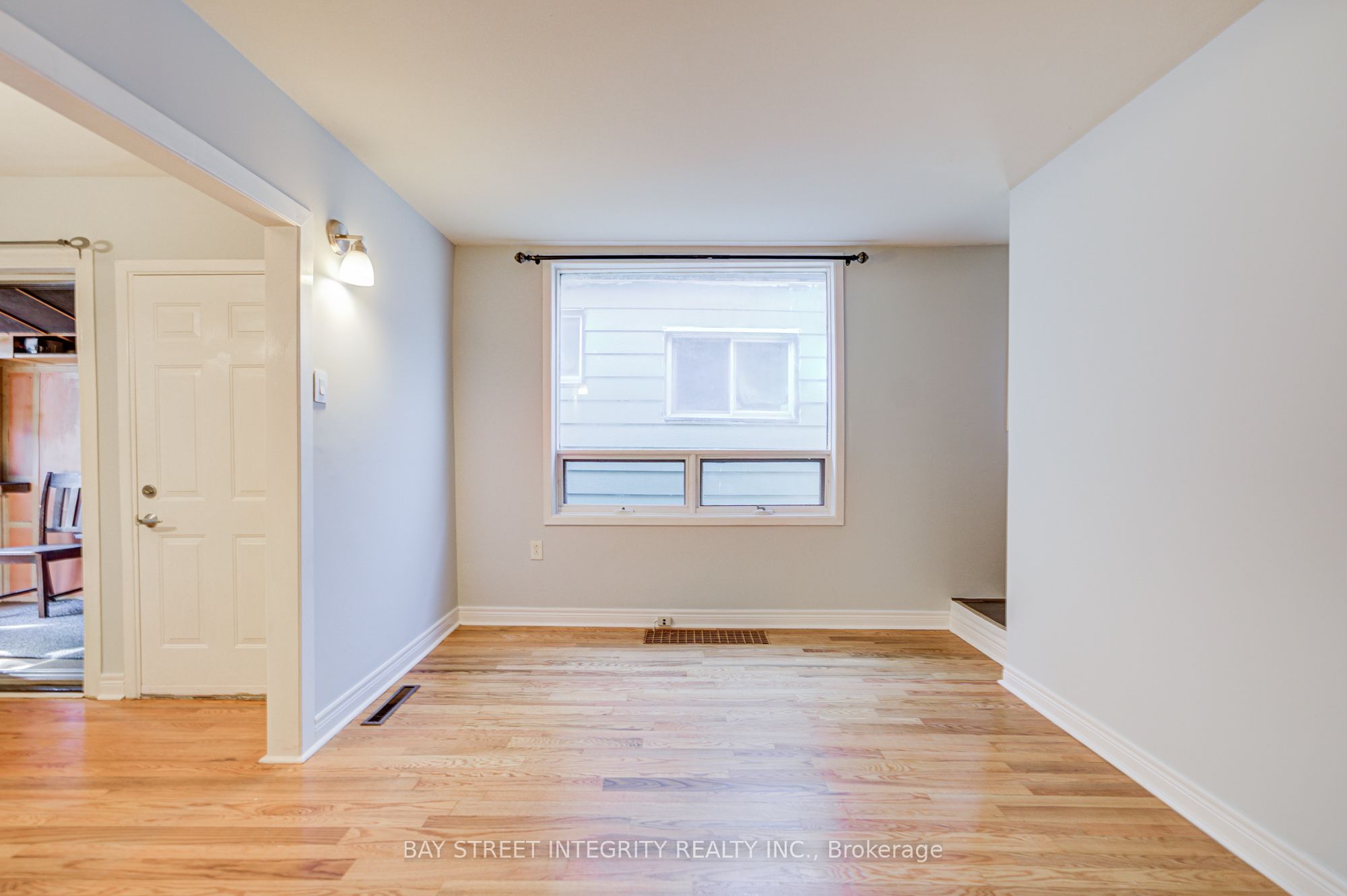 19 Robinson Avenue Property Photo 13