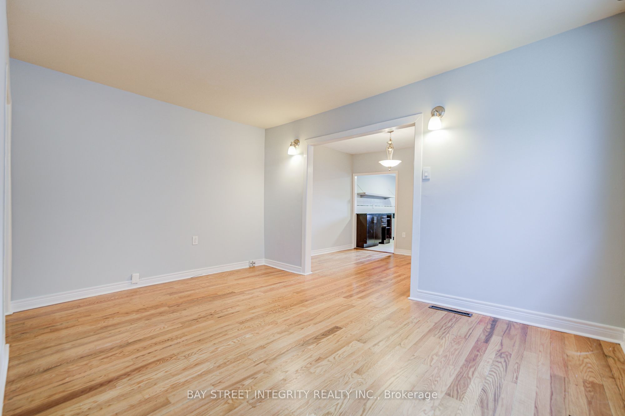 19 Robinson Avenue Property Photo 15