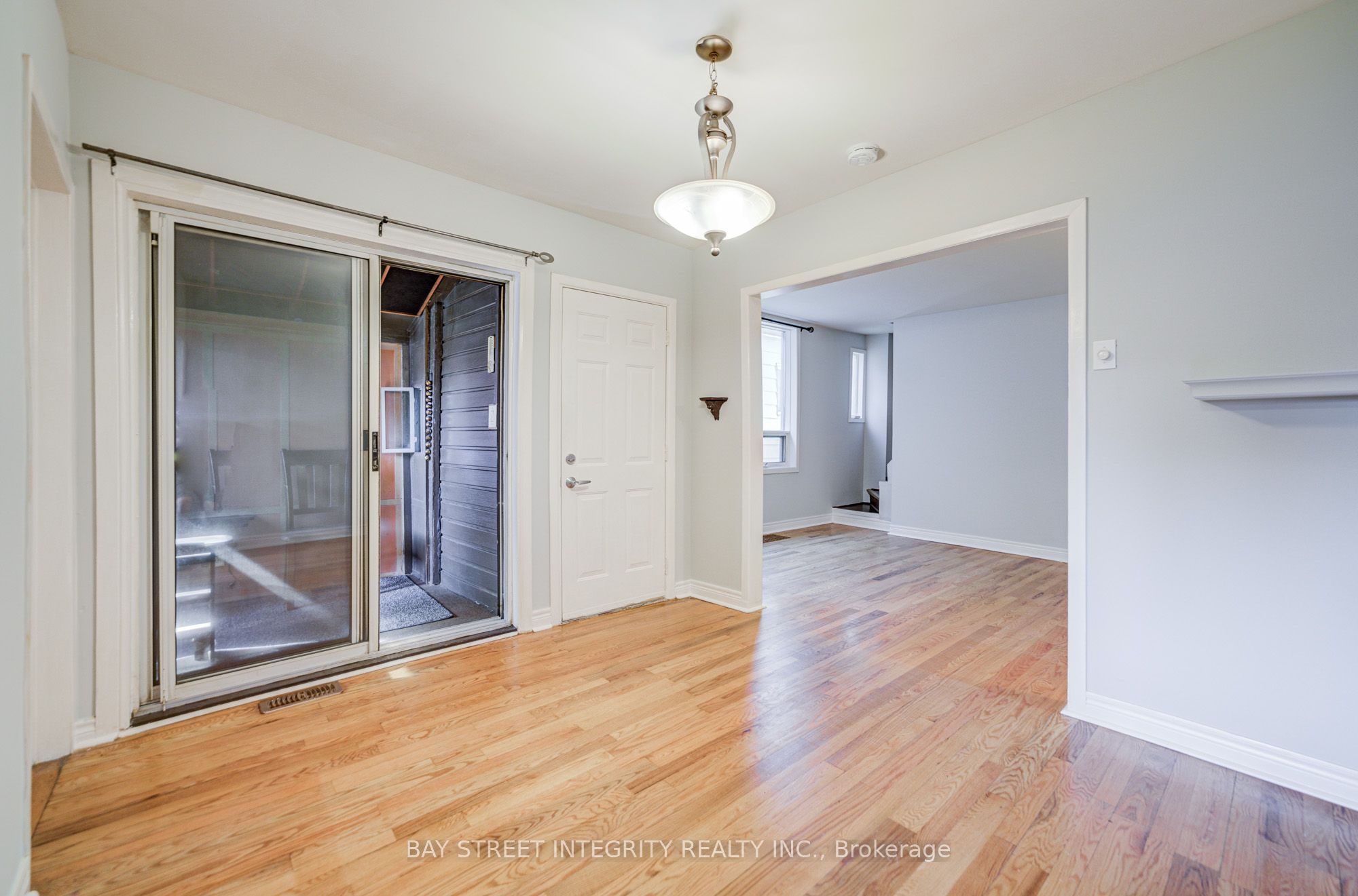 19 Robinson Avenue Property Photo 20