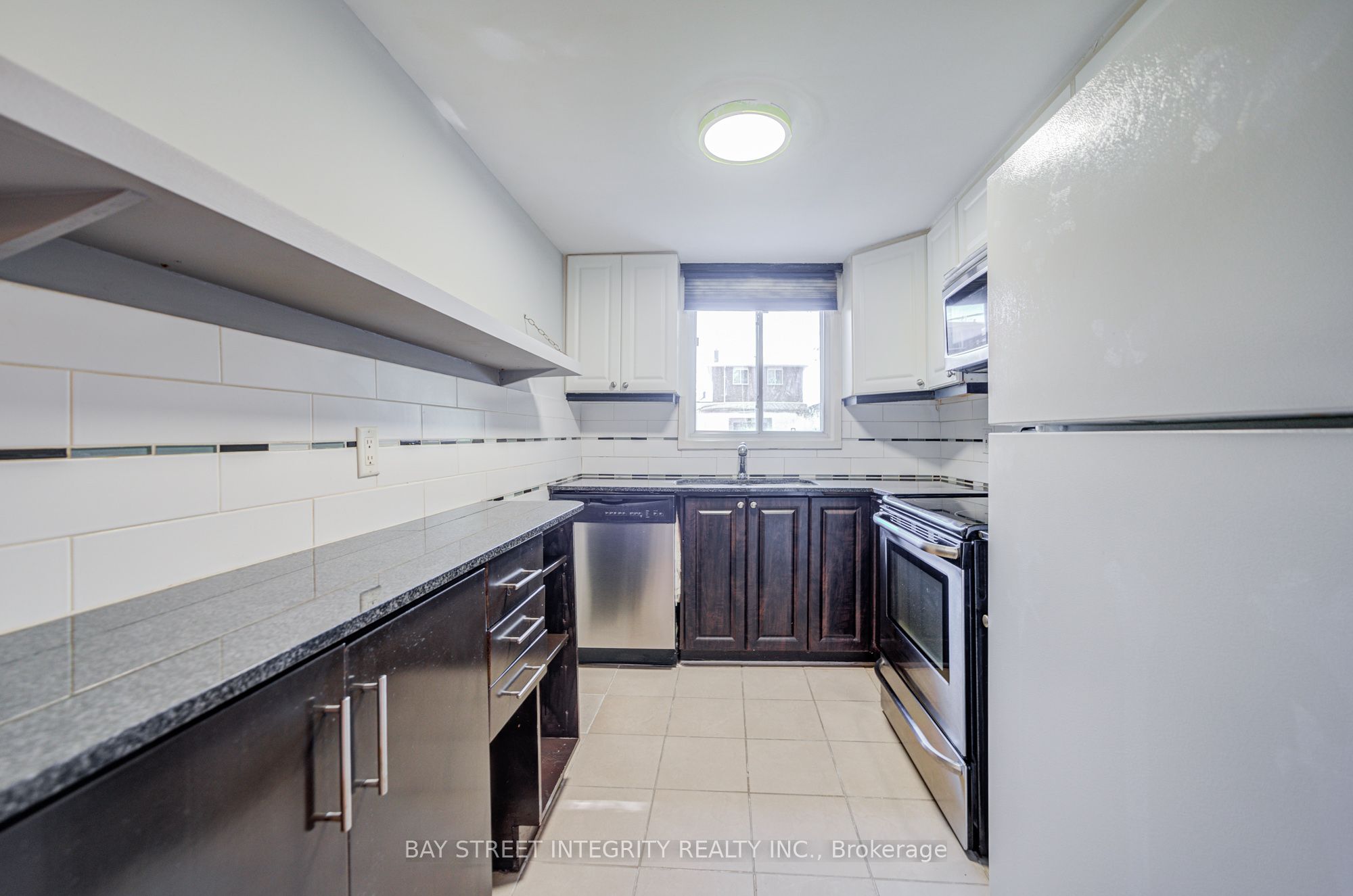 19 Robinson Avenue Property Photo 21