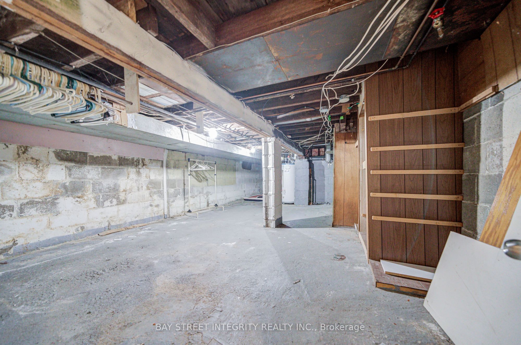 19 Robinson Avenue Property Photo 34