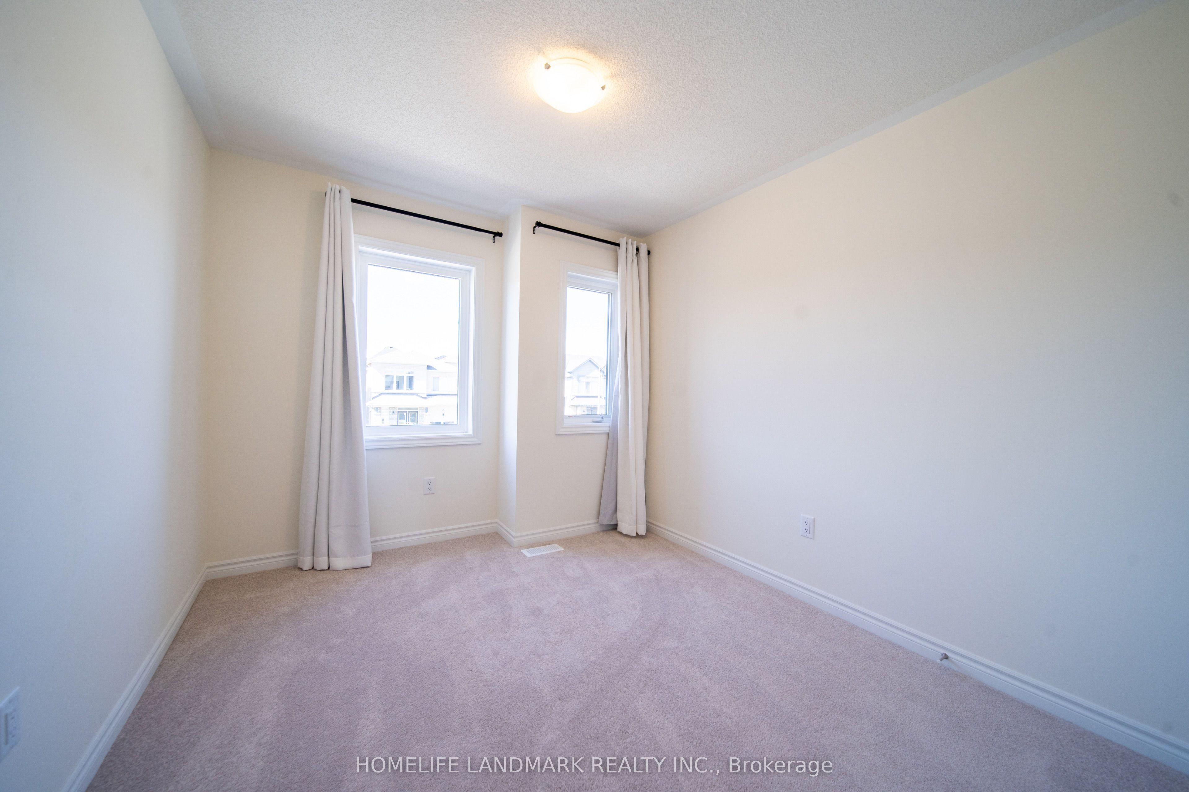 1195 Rexton Drive Property Photo 14