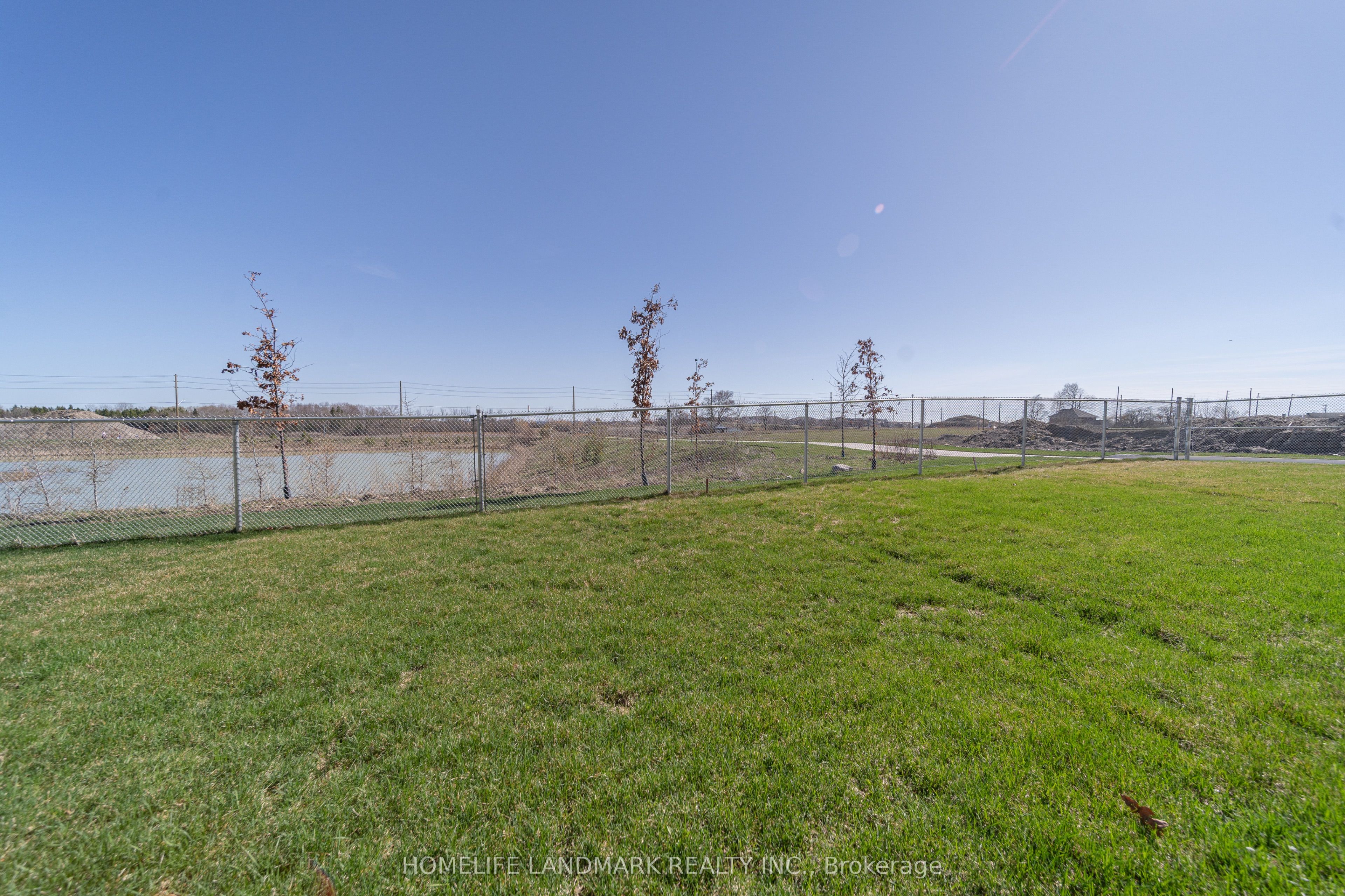 1195 Rexton Drive Property Photo 25