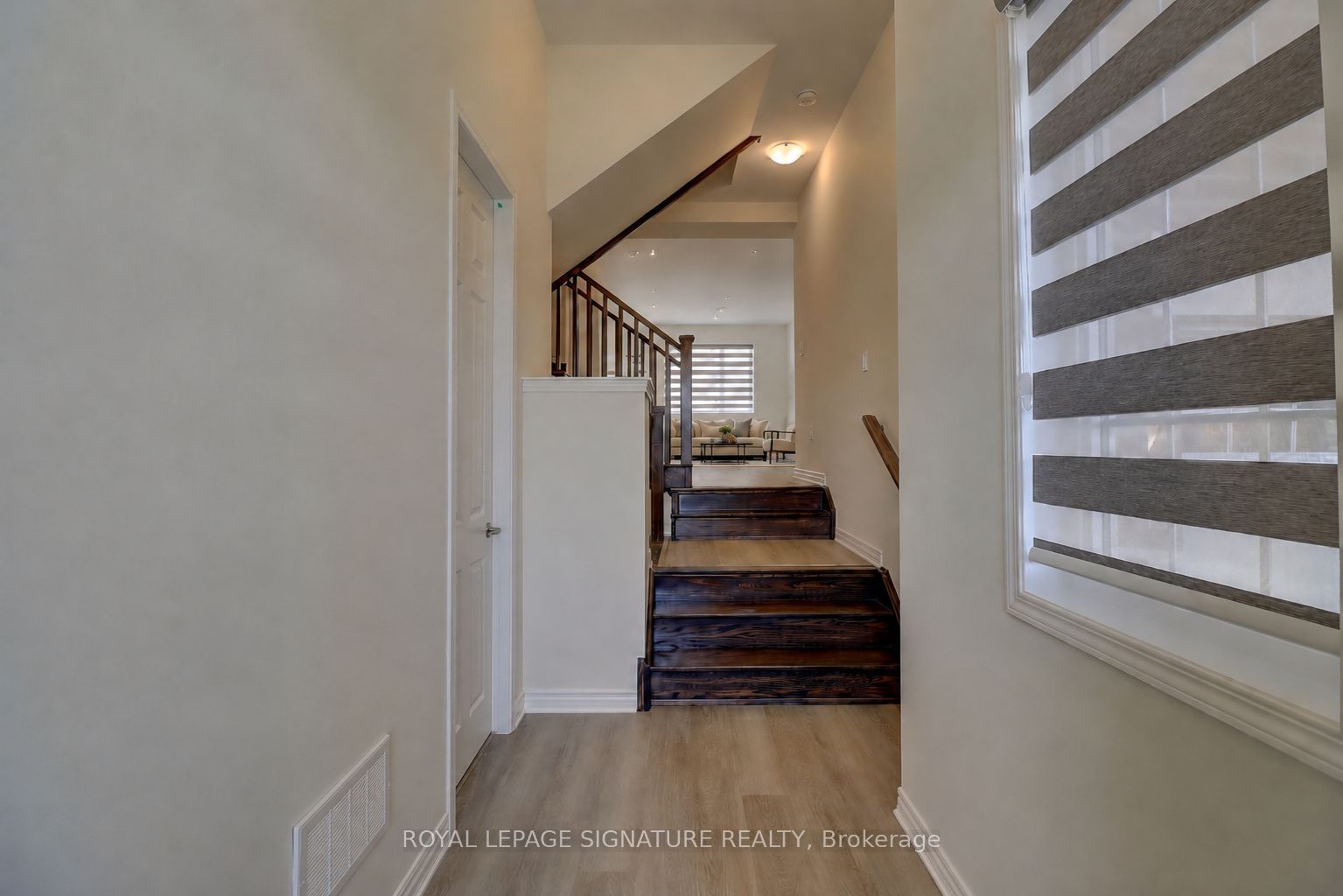 3229 Chimney Swift Crescent Property Photo 5