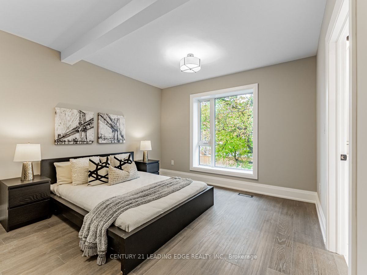 19 Donalda Crescent Upper Property Photo 24