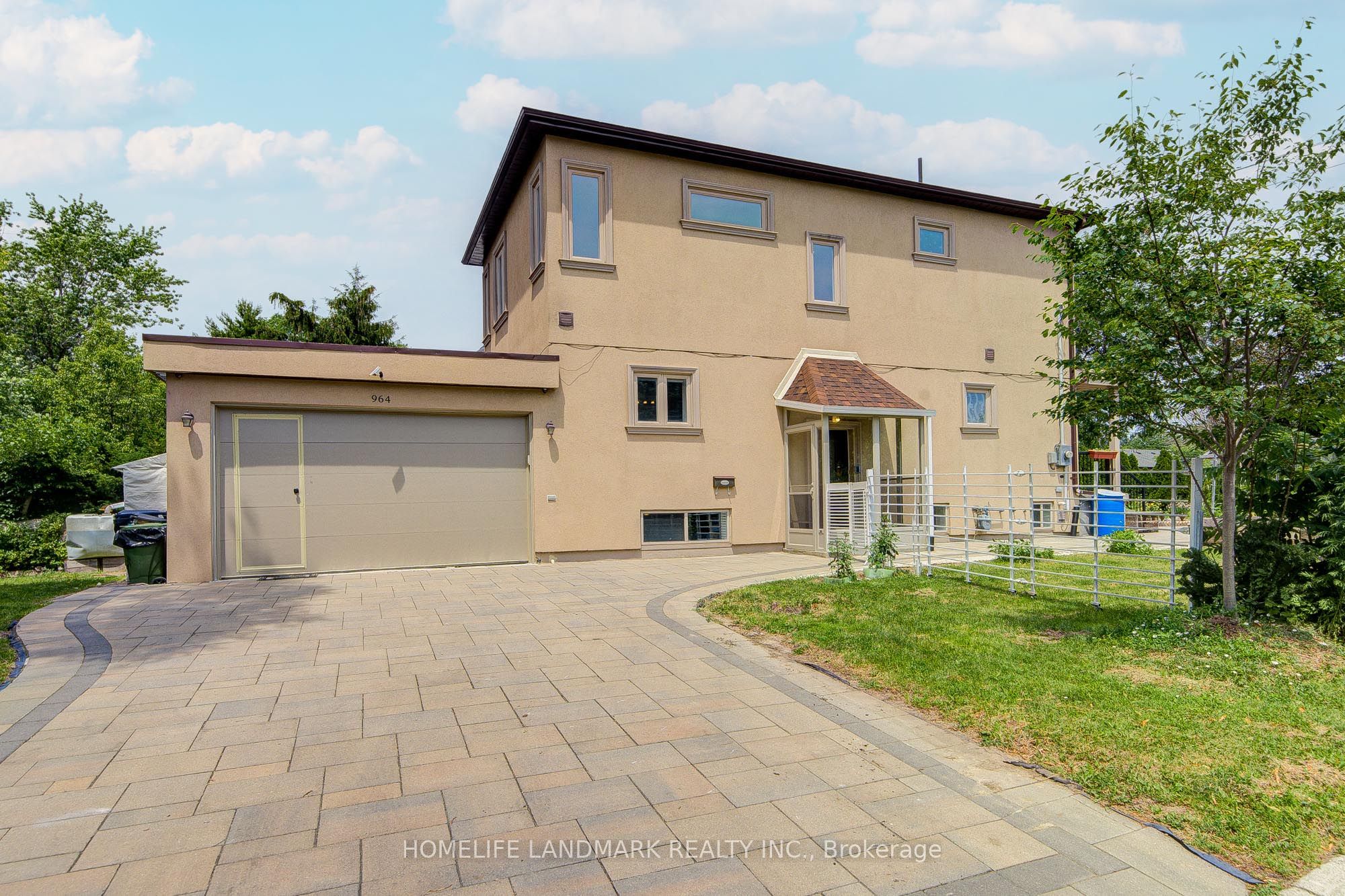 964 Pharmacy Avenue Property Photo 1