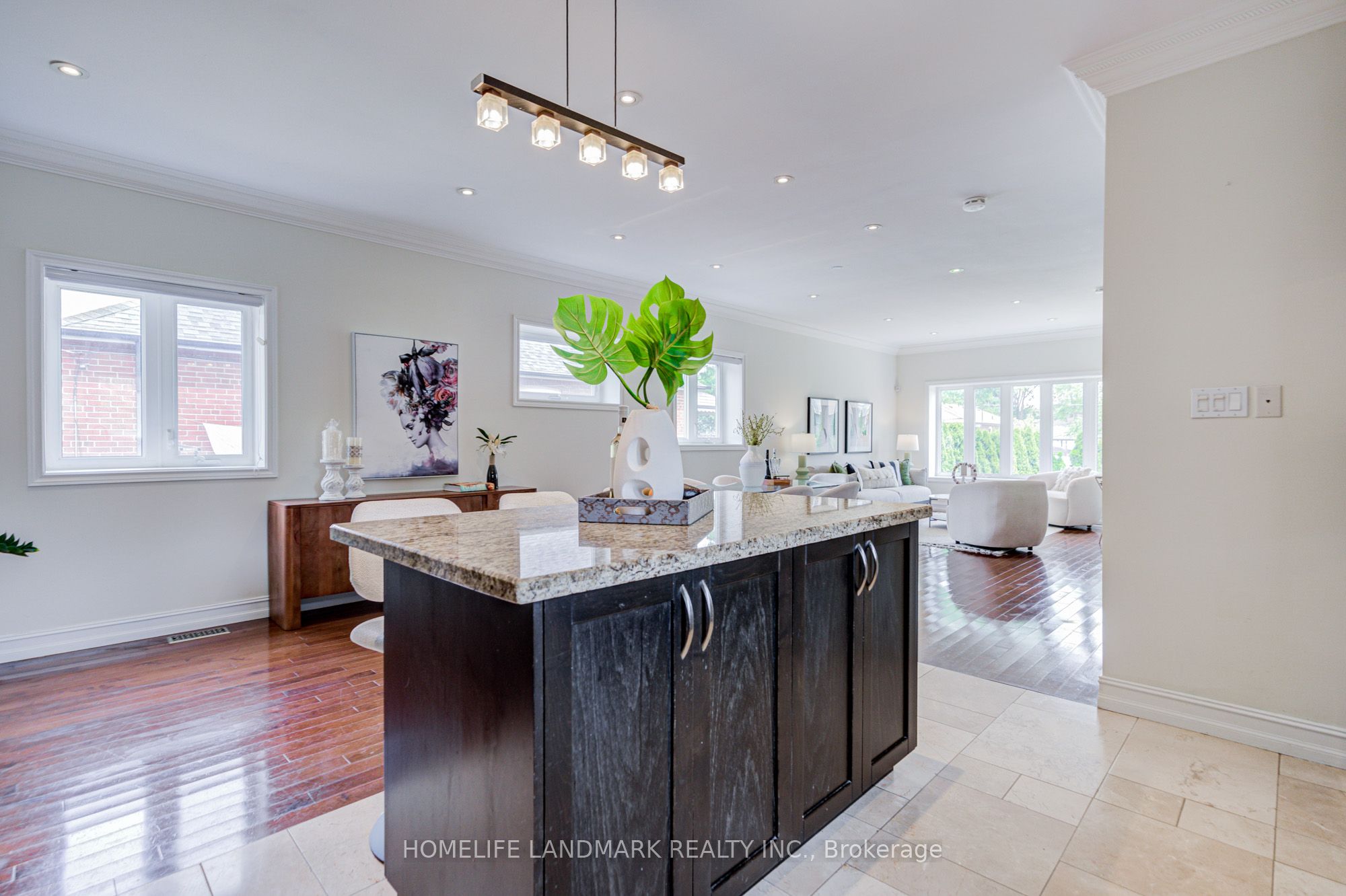 964 Pharmacy Avenue Property Photo 12