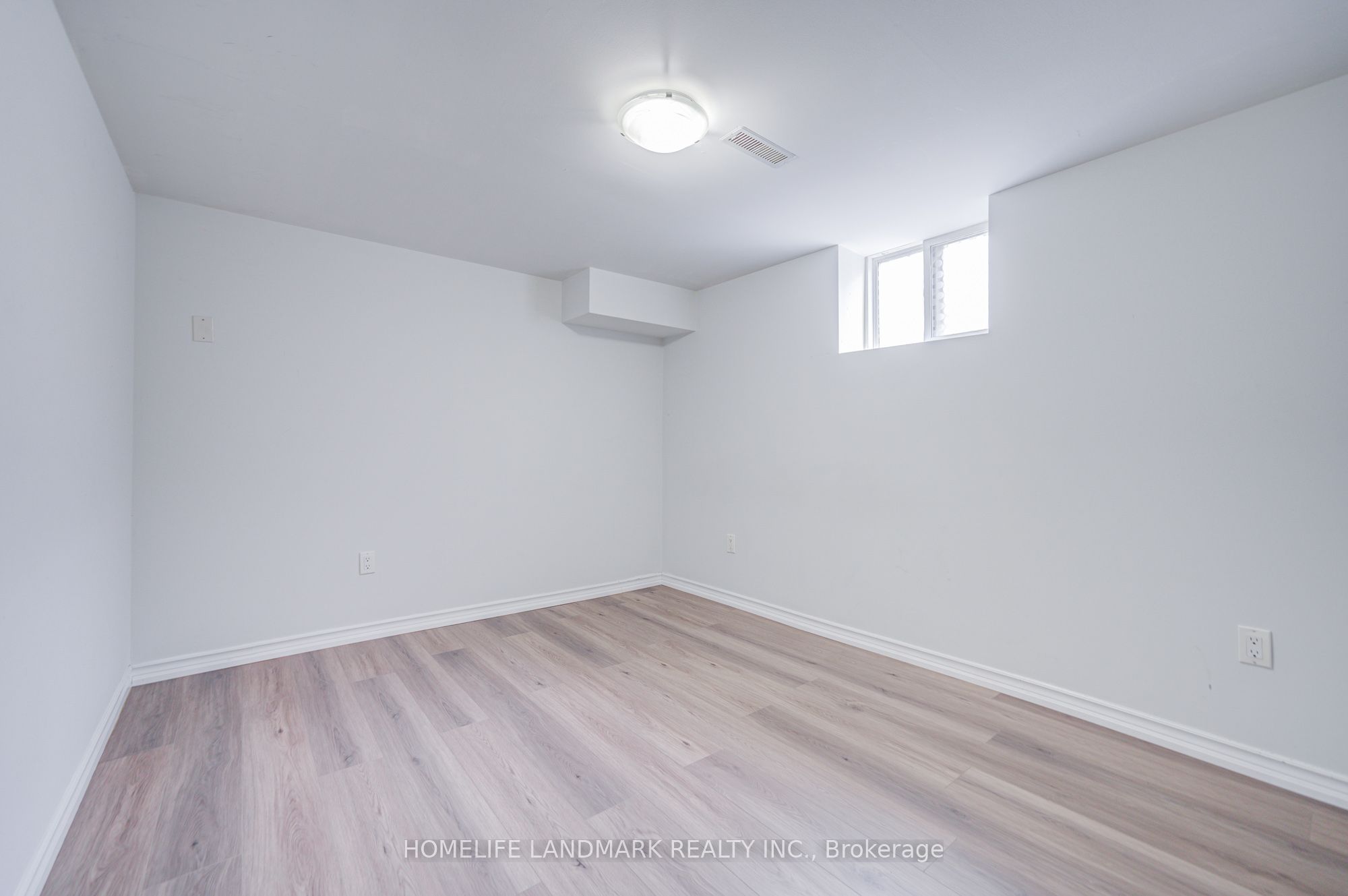 964 Pharmacy Avenue Property Photo 28