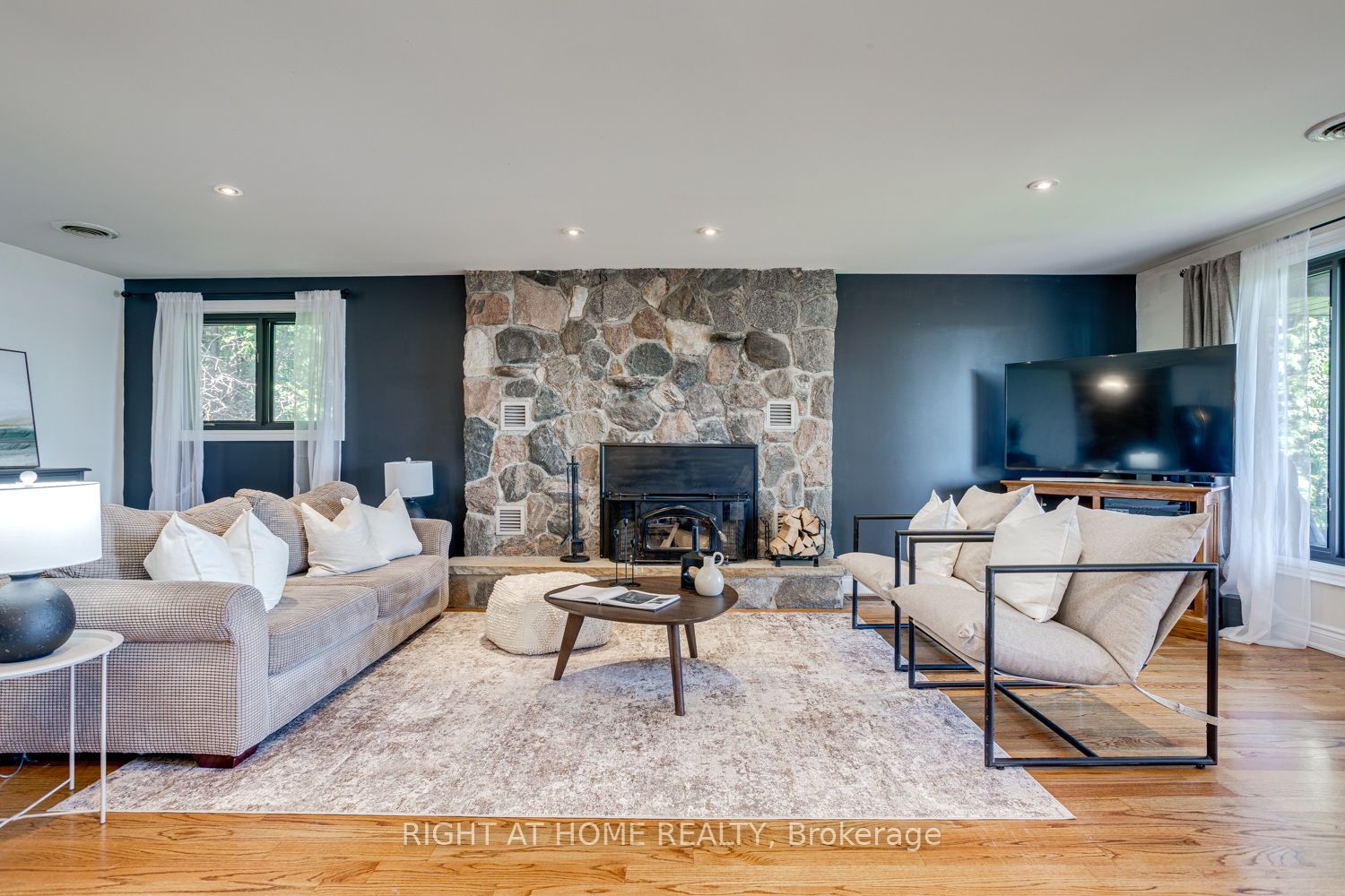 77 Aldred Drive Property Photo 14