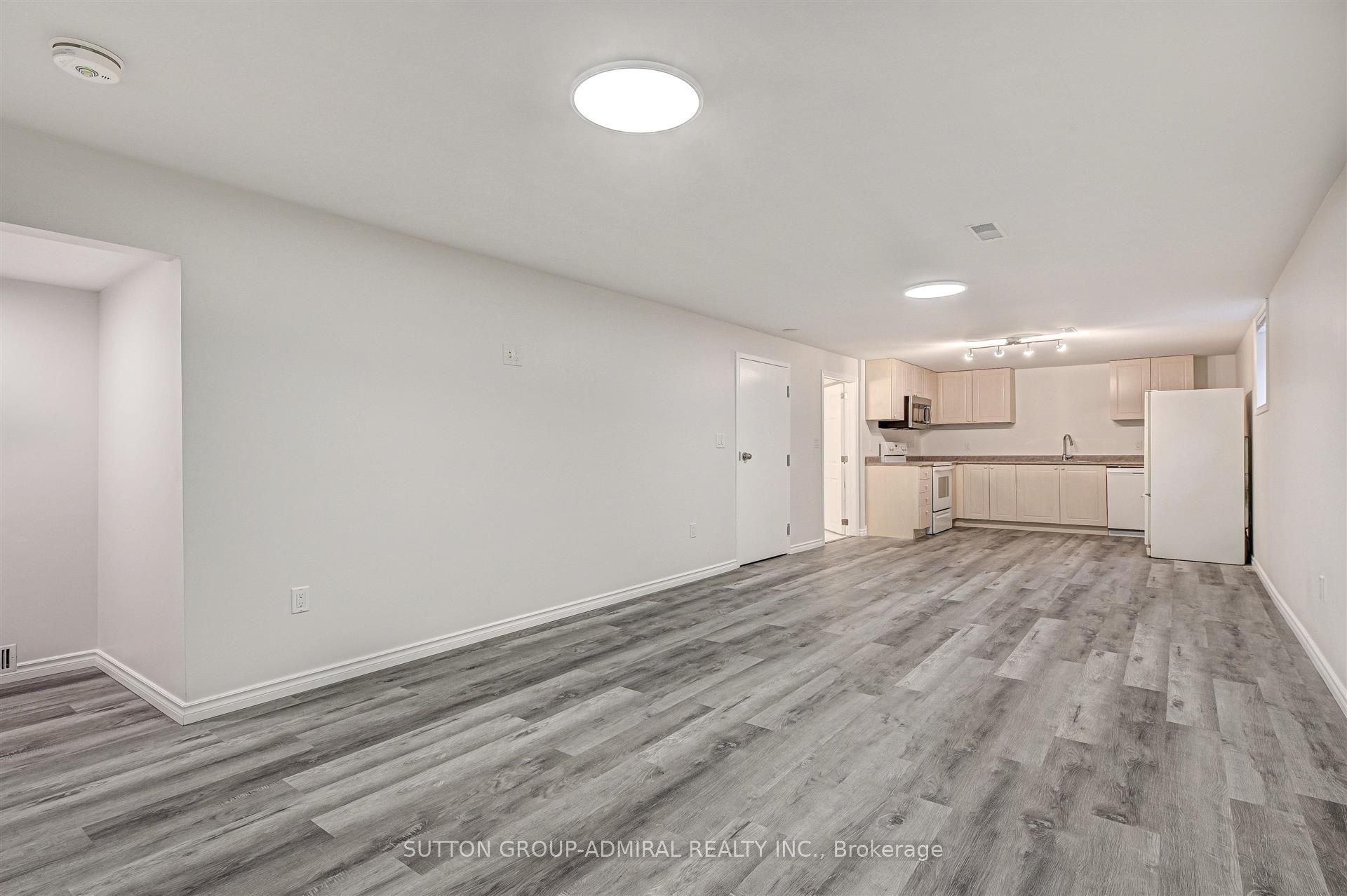25 Strike Avenue Bsmnt Property Photo 9